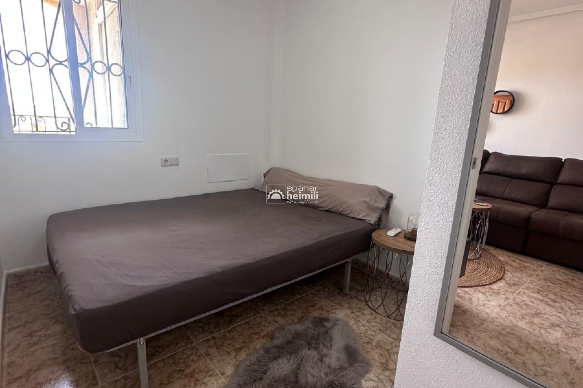 Resale - Apartment -
Punta Prima