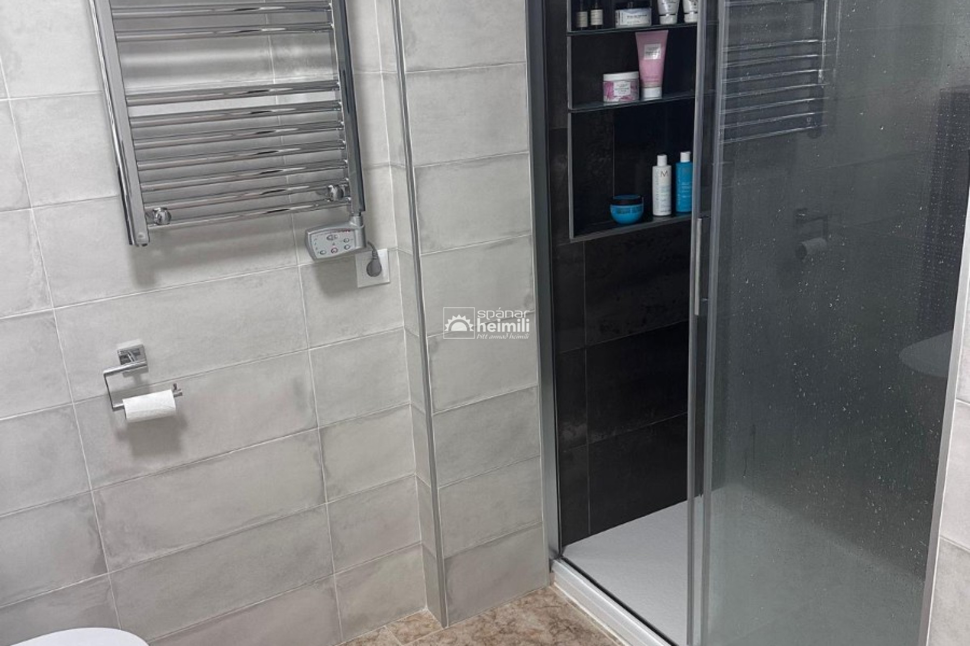 Resale - Apartment -
Punta Prima