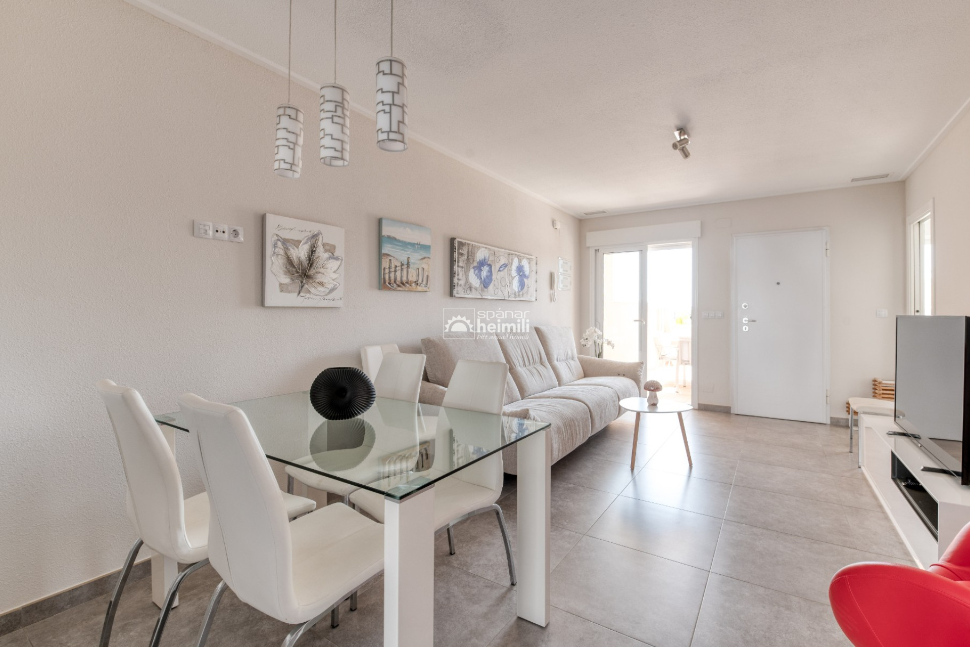 Resale - Apartment -
Punta Prima