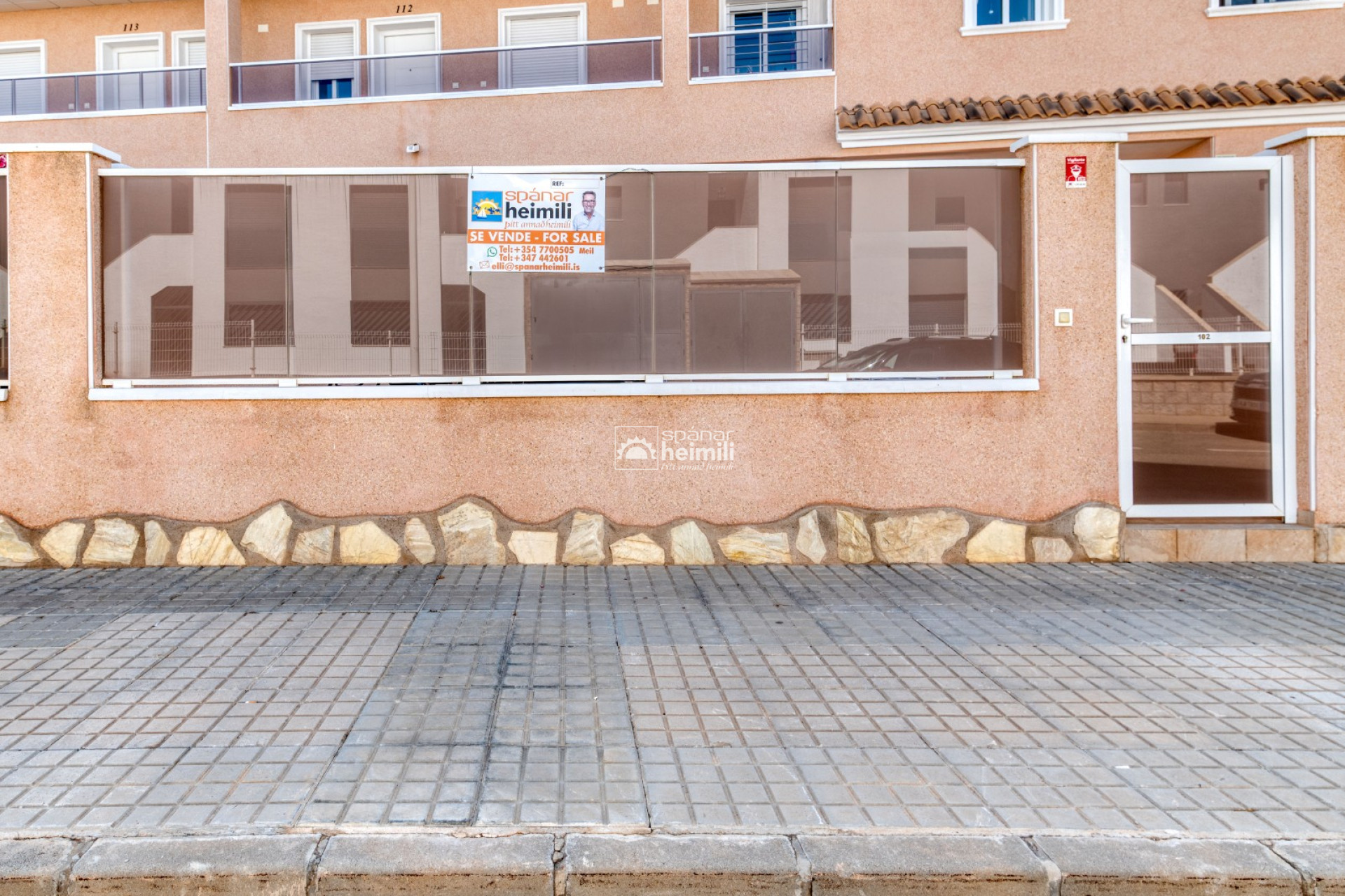 Resale - Apartment -
Punta Prima