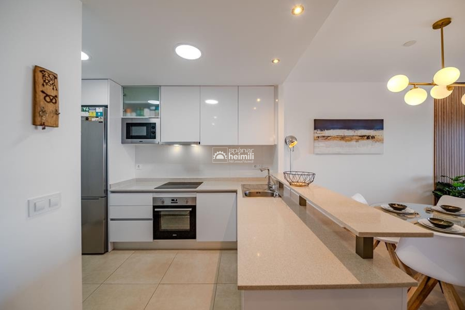 Resale - Apartment -
Punta Prima