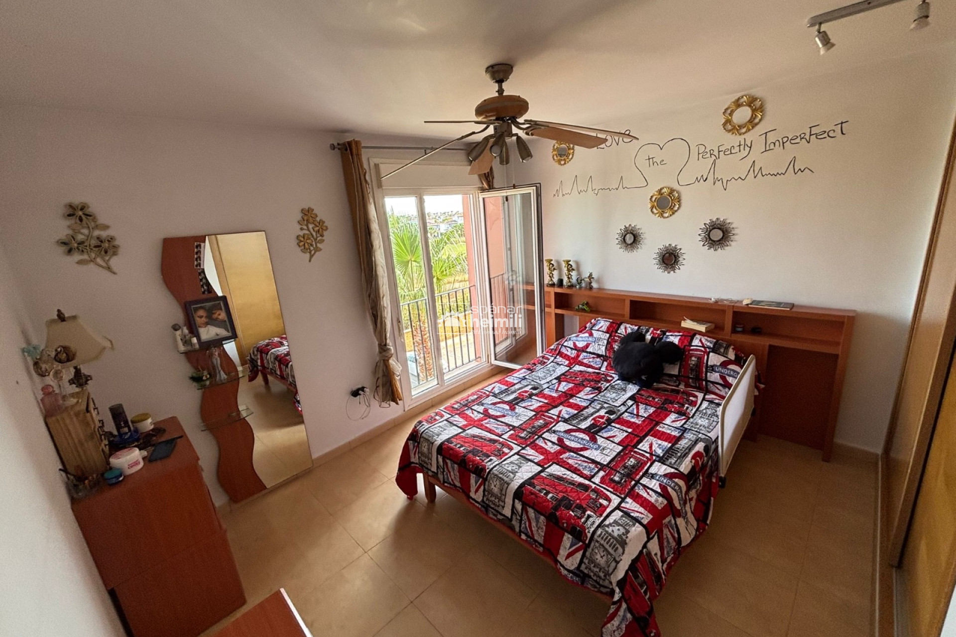 Resale - Apartment -
Santa Rosalia