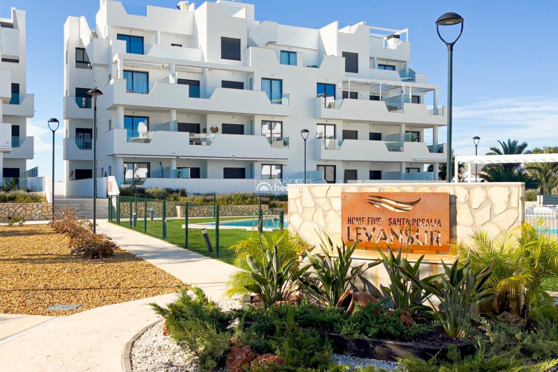 Resale - Apartment -
Santa Rosalia