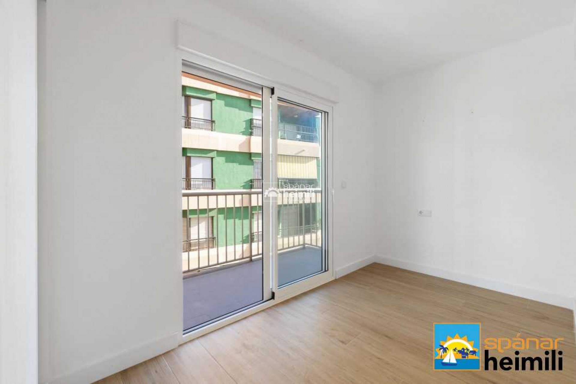 Resale - Apartment -
Torrevieja