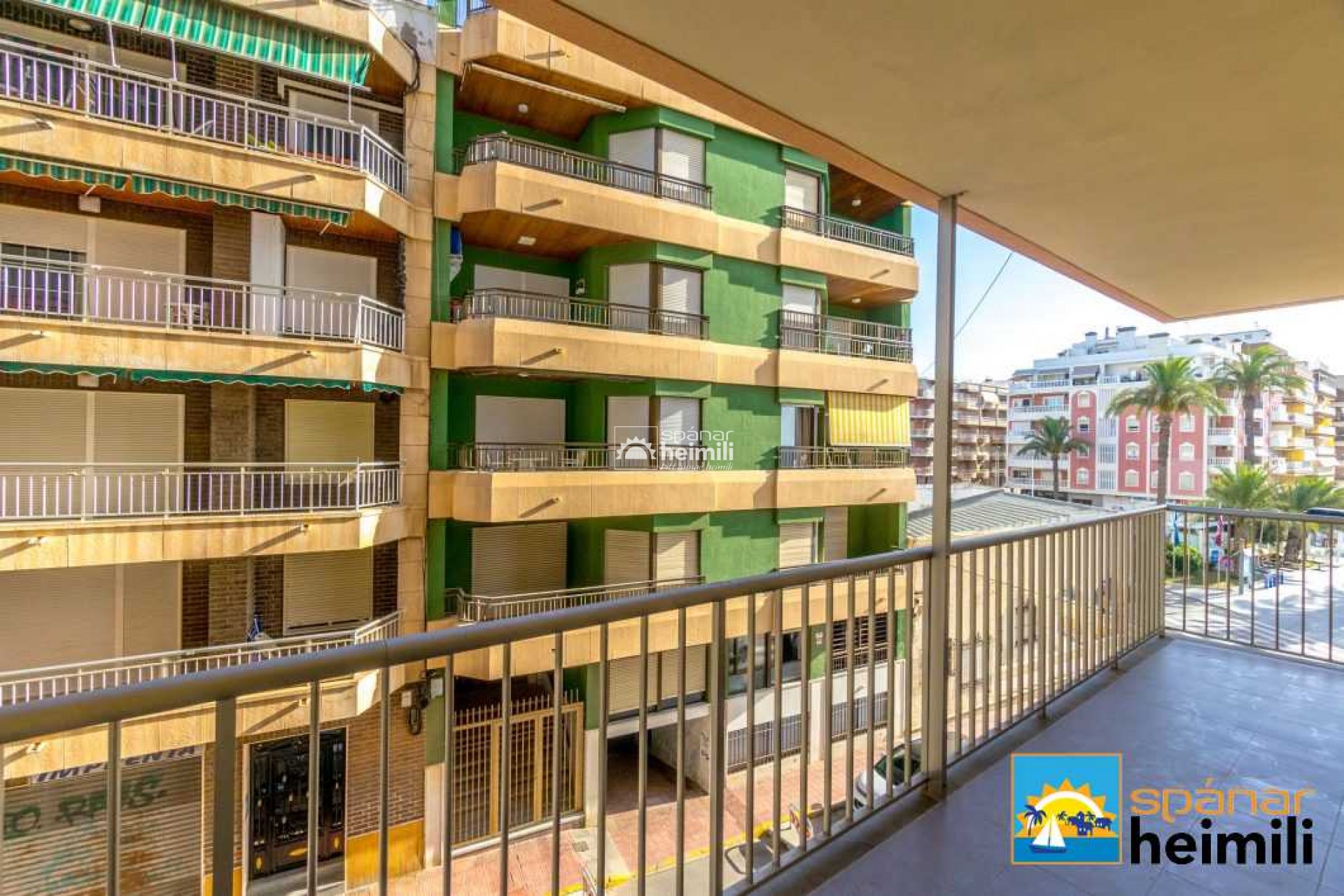 Resale - Apartment -
Torrevieja