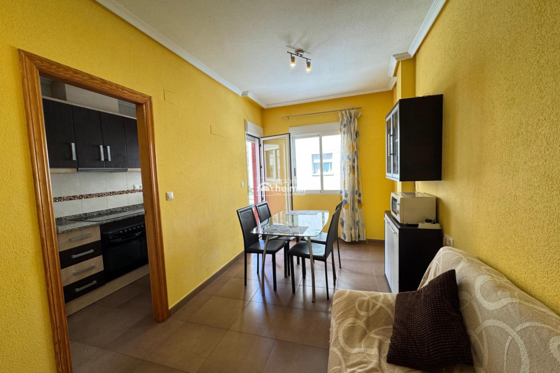 Resale - Apartment -
Torrevieja
