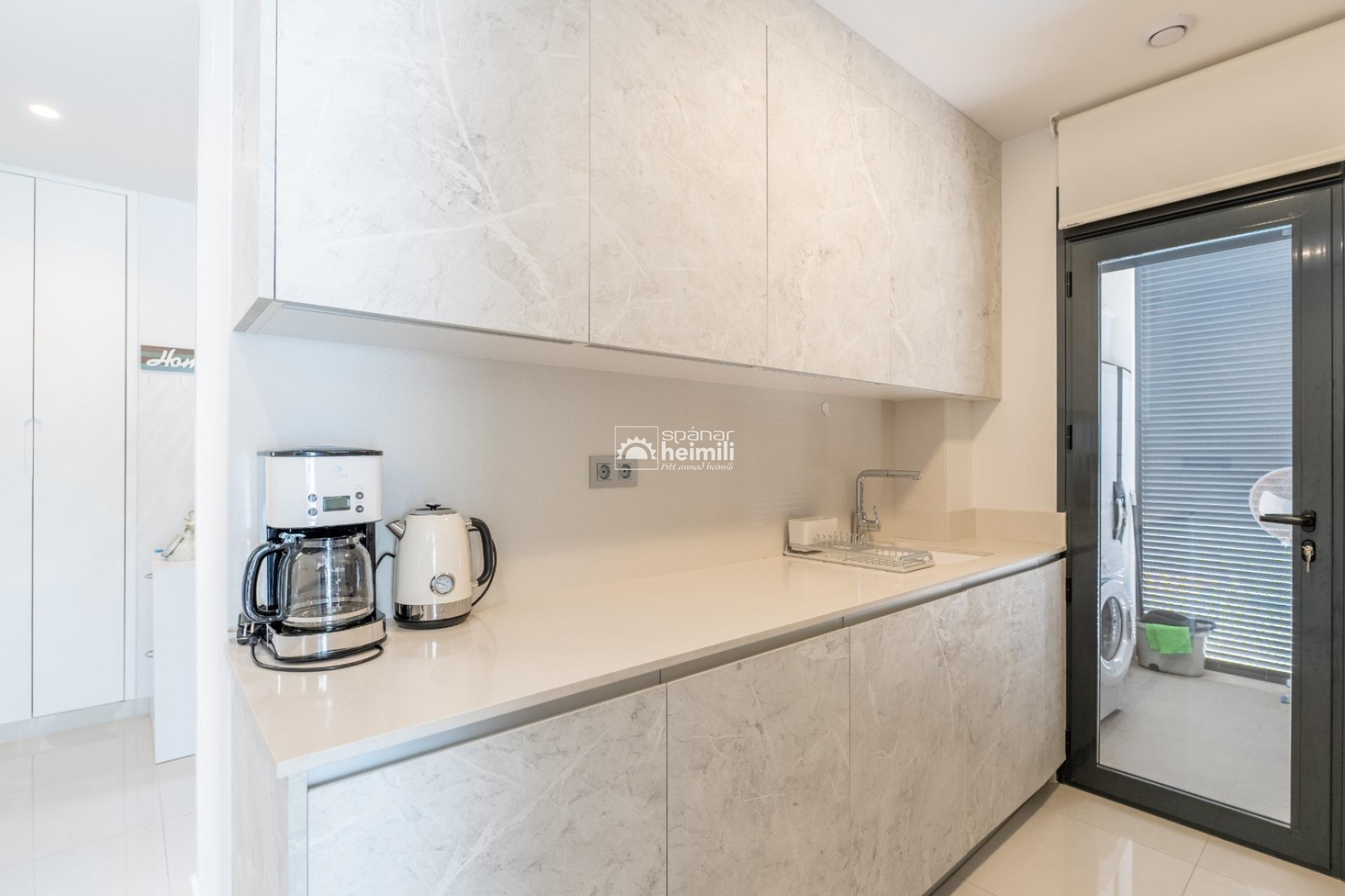 Resale - Apartment -
Torrevieja