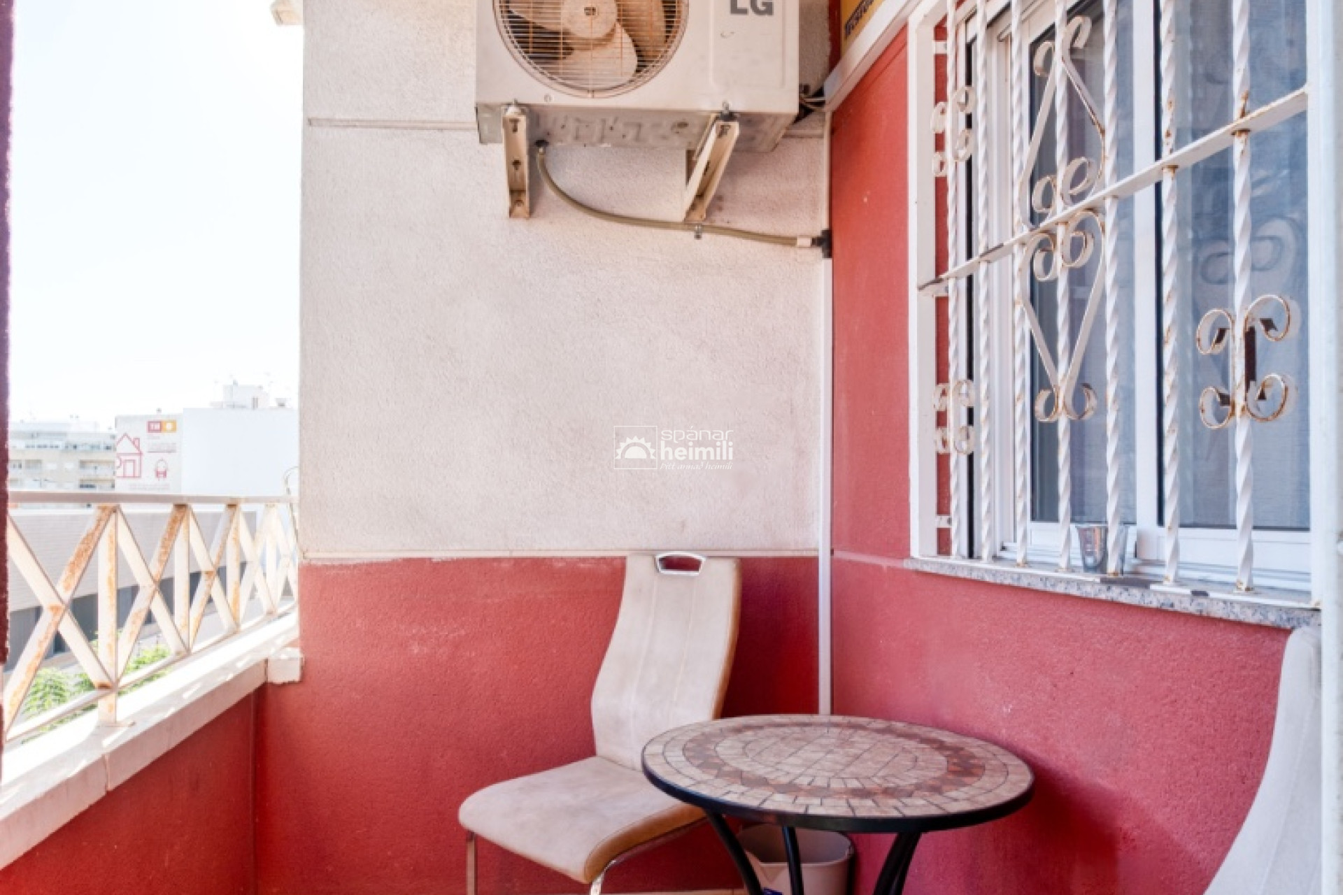 Resale - Apartment -
Torrevieja