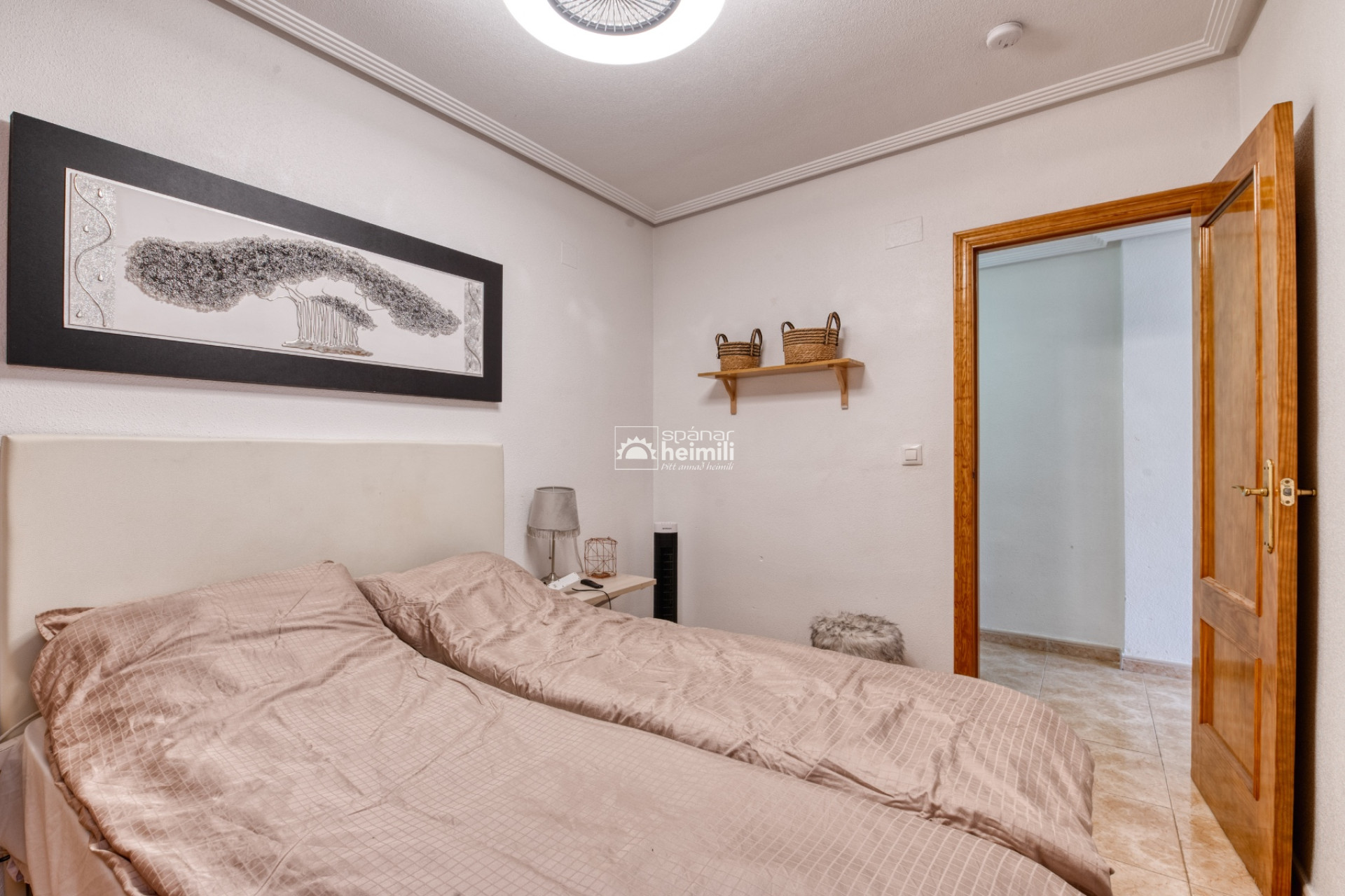 Resale - Apartment -
Torrevieja