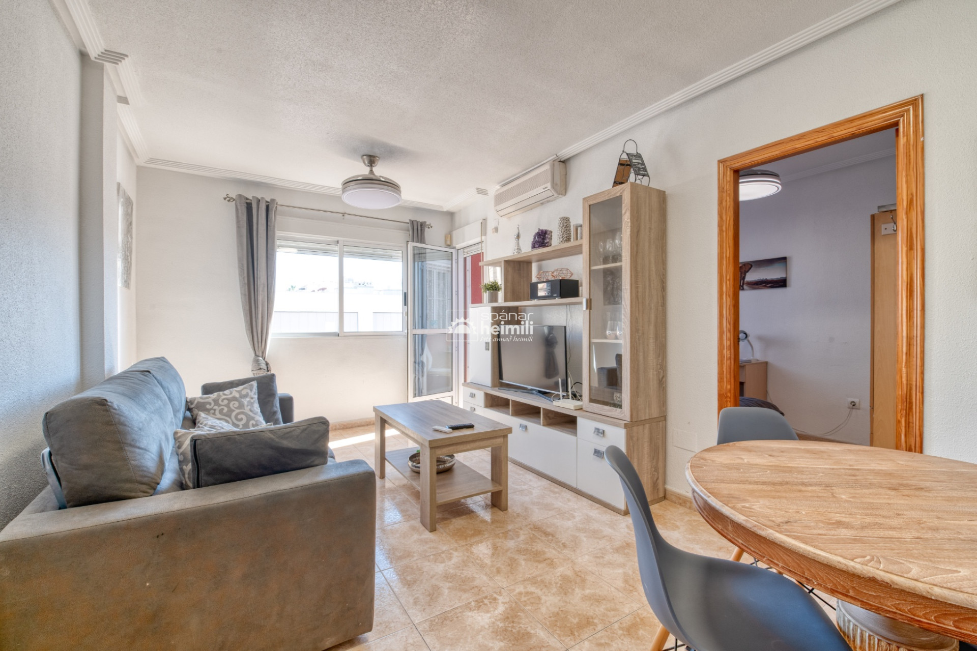 Resale - Apartment -
Torrevieja