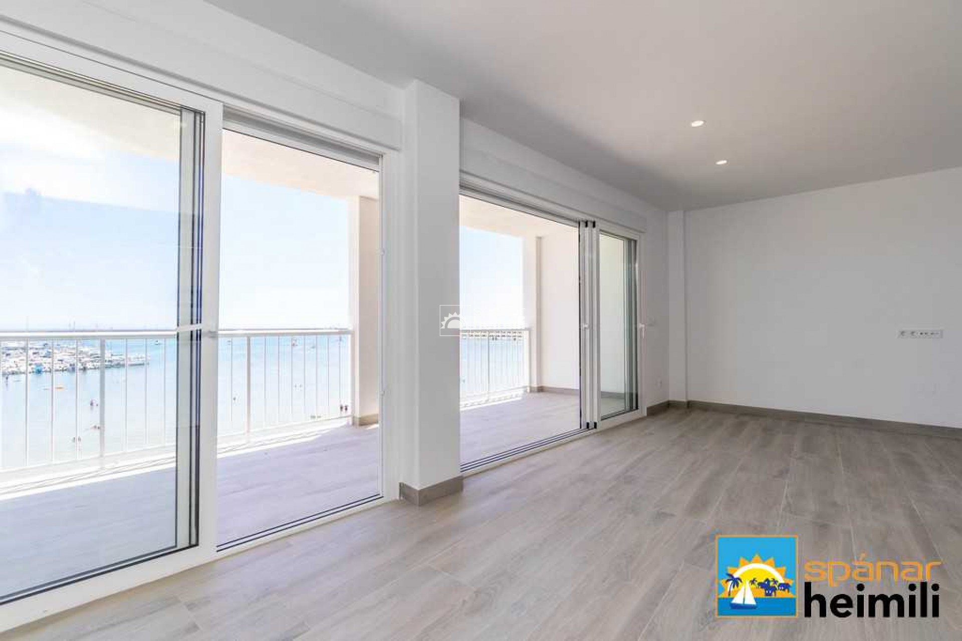 Resale - Apartment -
Torrevieja