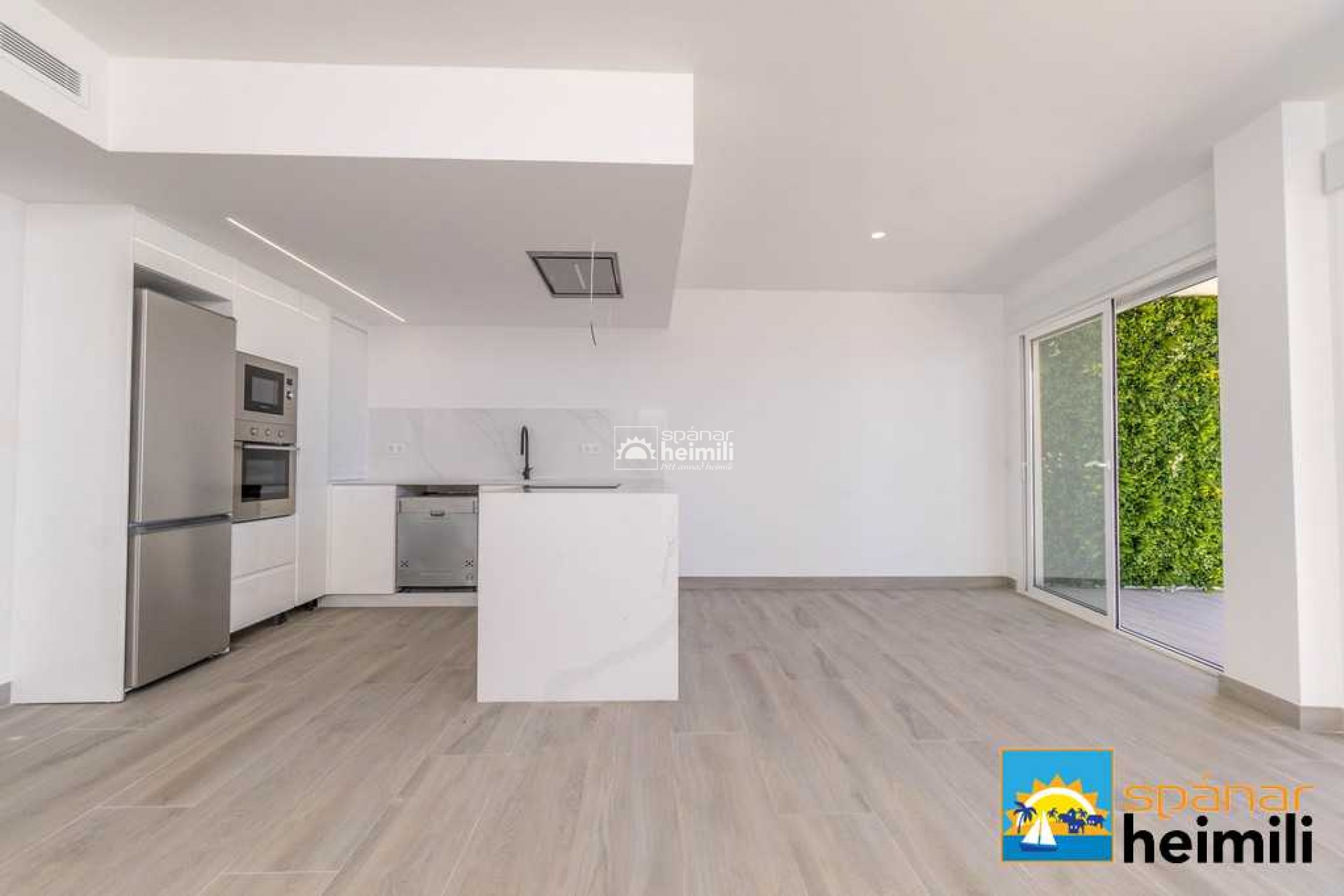 Resale - Apartment -
Torrevieja