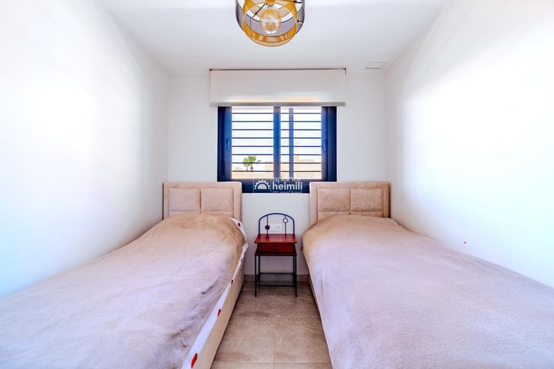 Resale - Apartment -
Villamartin