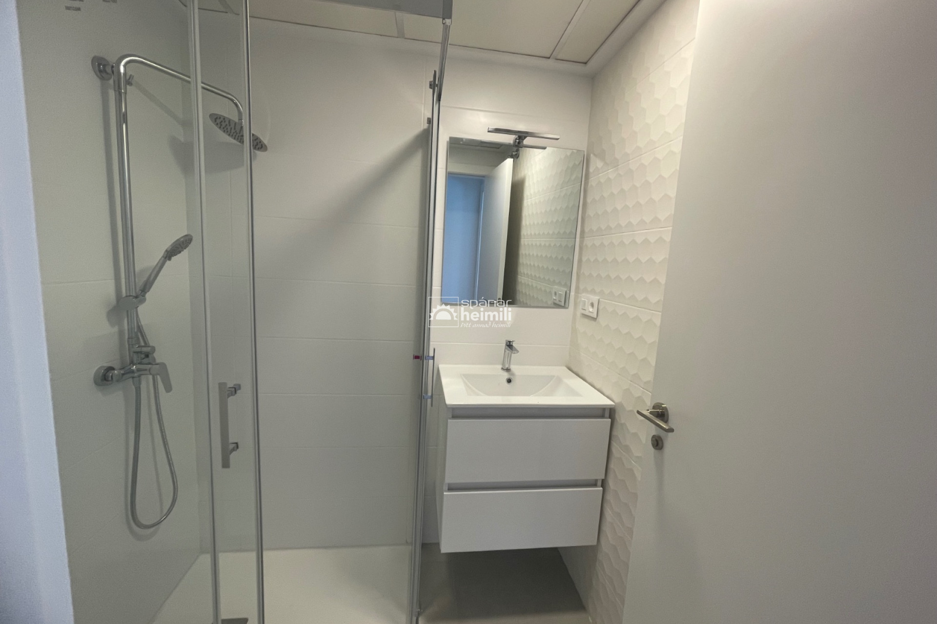 Resale - Apartment -
Villamartin