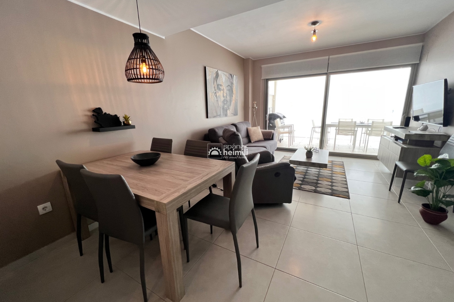 Resale - Apartment -
Villamartin