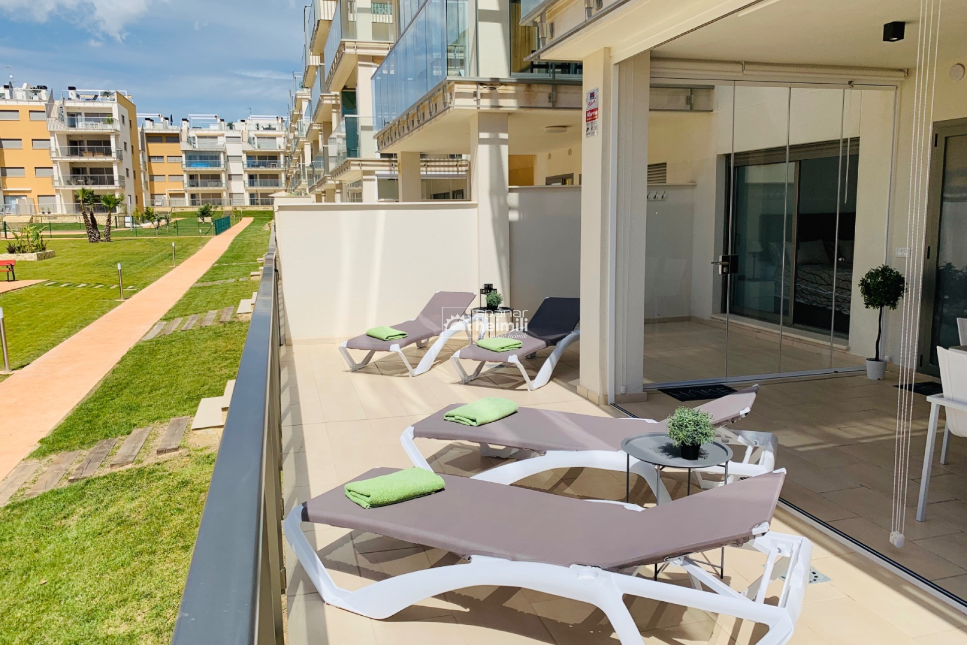 Resale - Apartment -
Villamartin