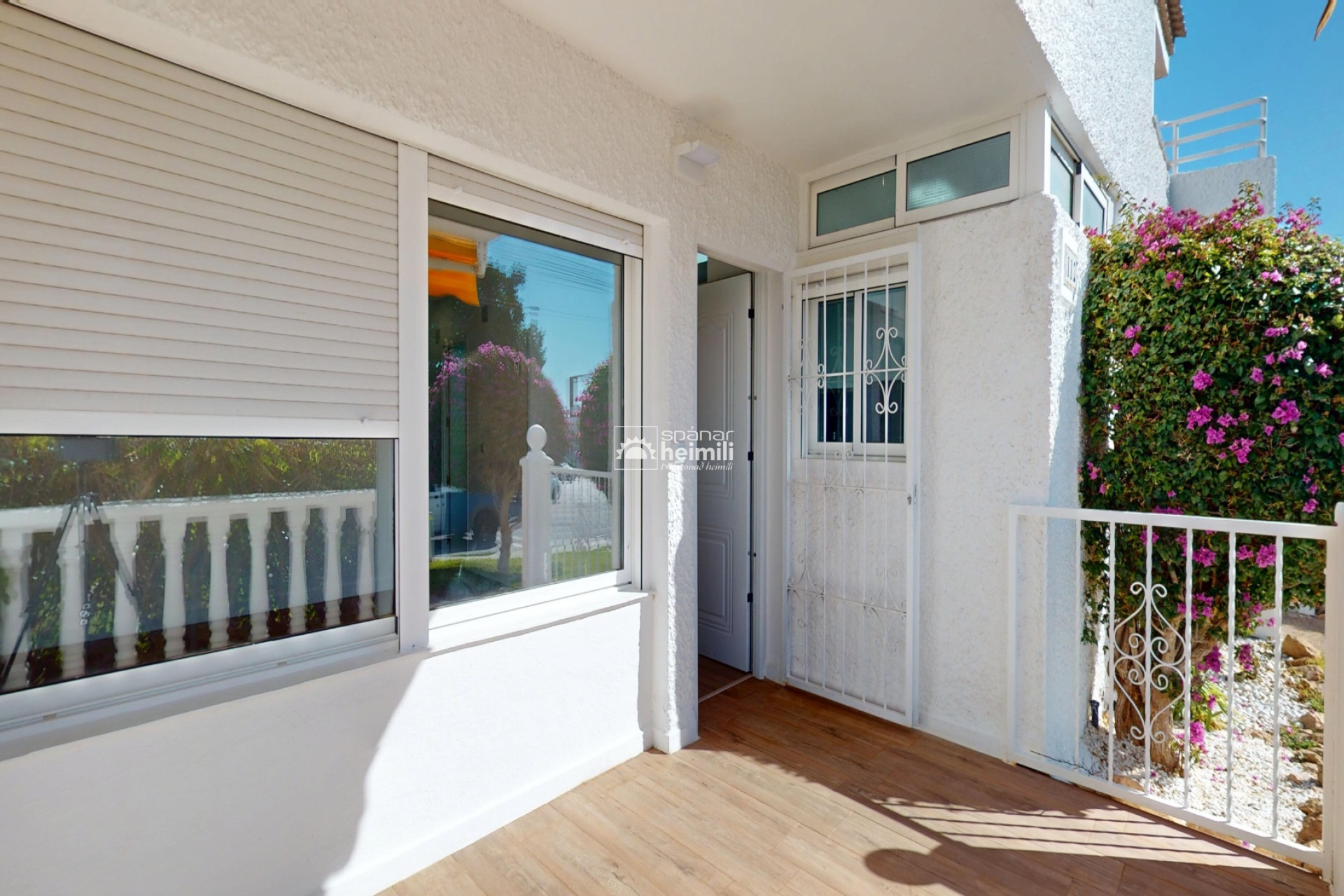 Resale - Apartment -
Villamartin