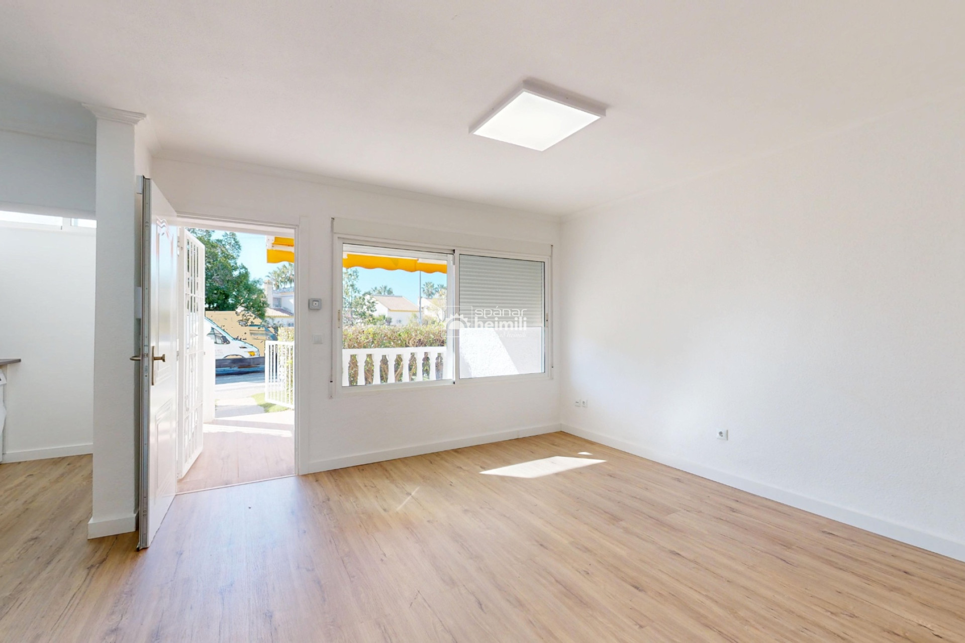 Resale - Apartment -
Villamartin