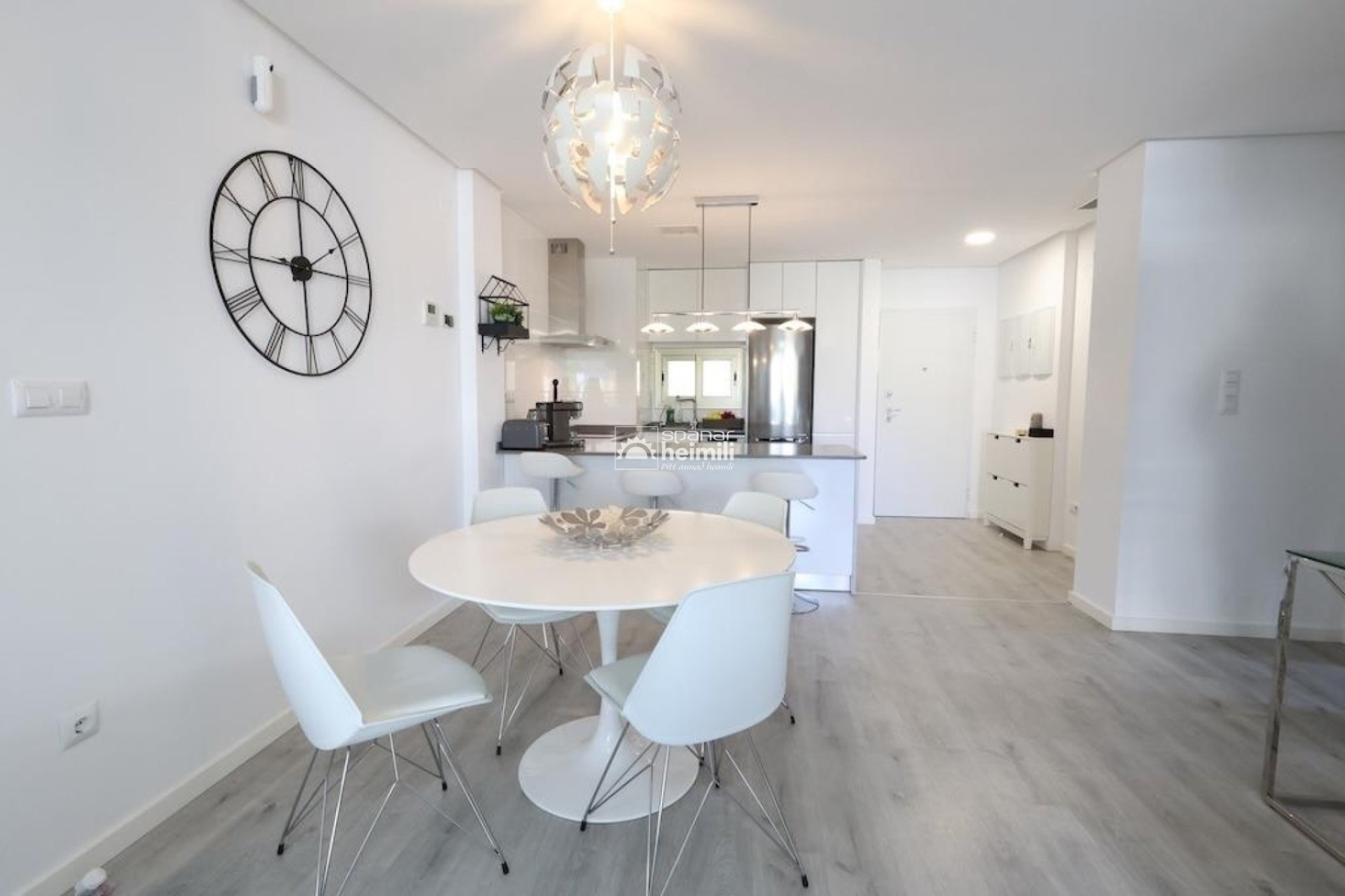 Resale - Apartment -
Villamartin