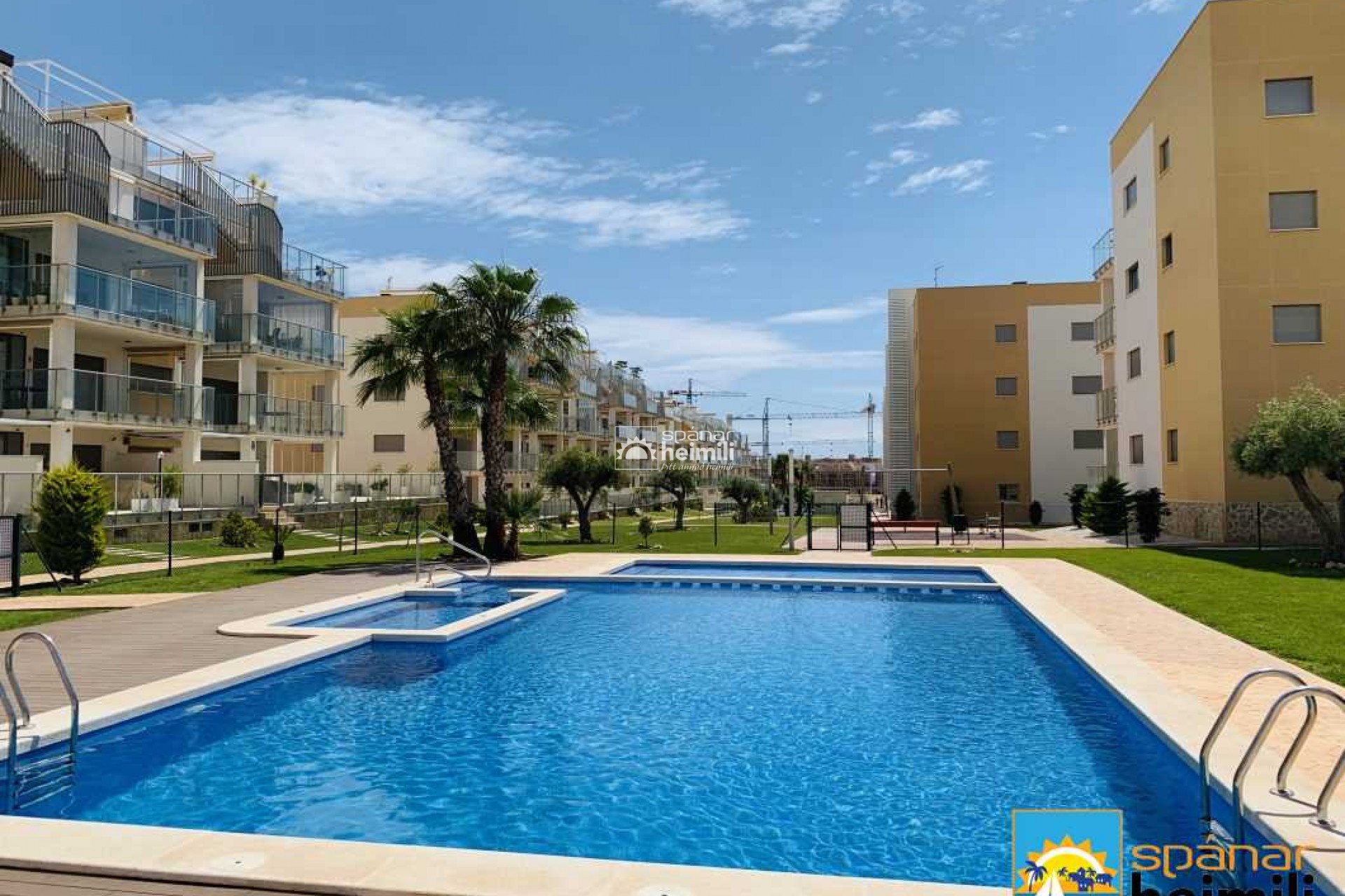 Resale - Apartment -
Villamartin