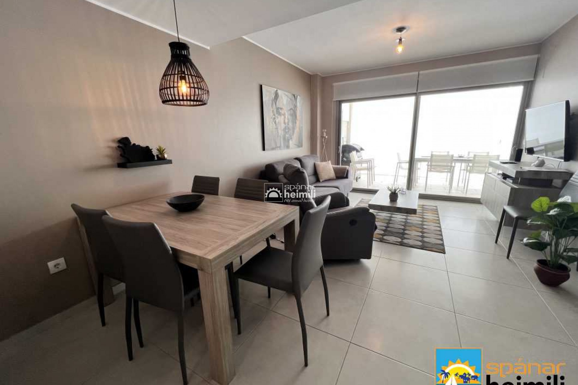 Resale - Apartment -
Villamartin