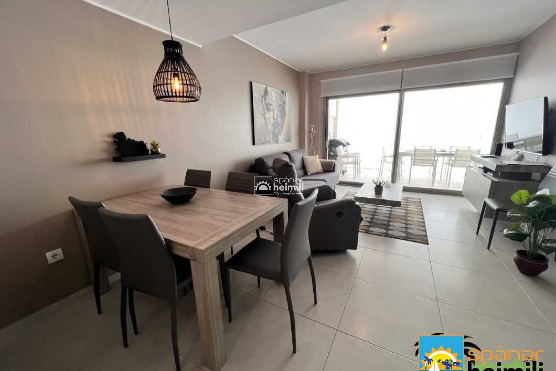 Resale - Apartment -
Villamartin