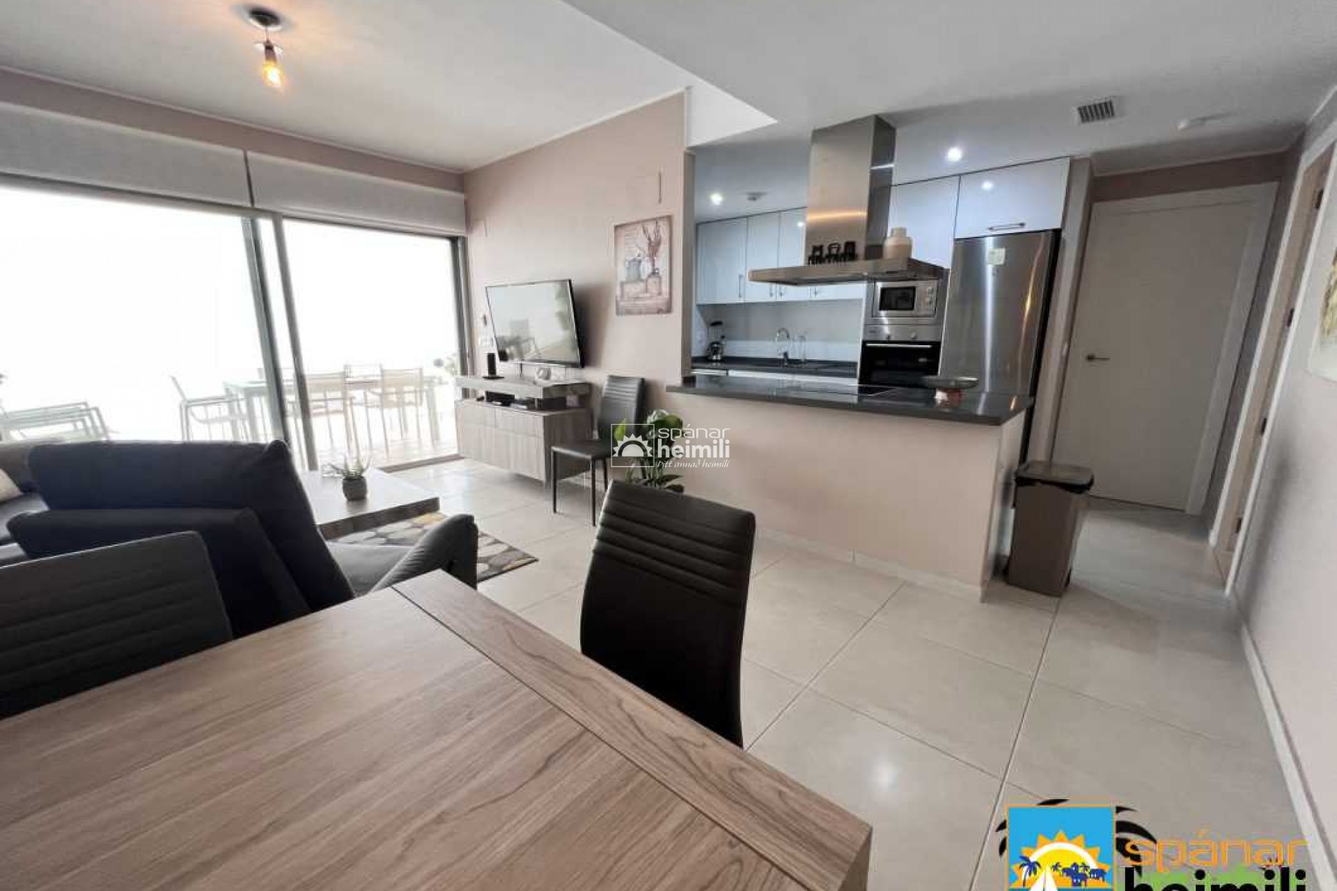 Resale - Apartment -
Villamartin