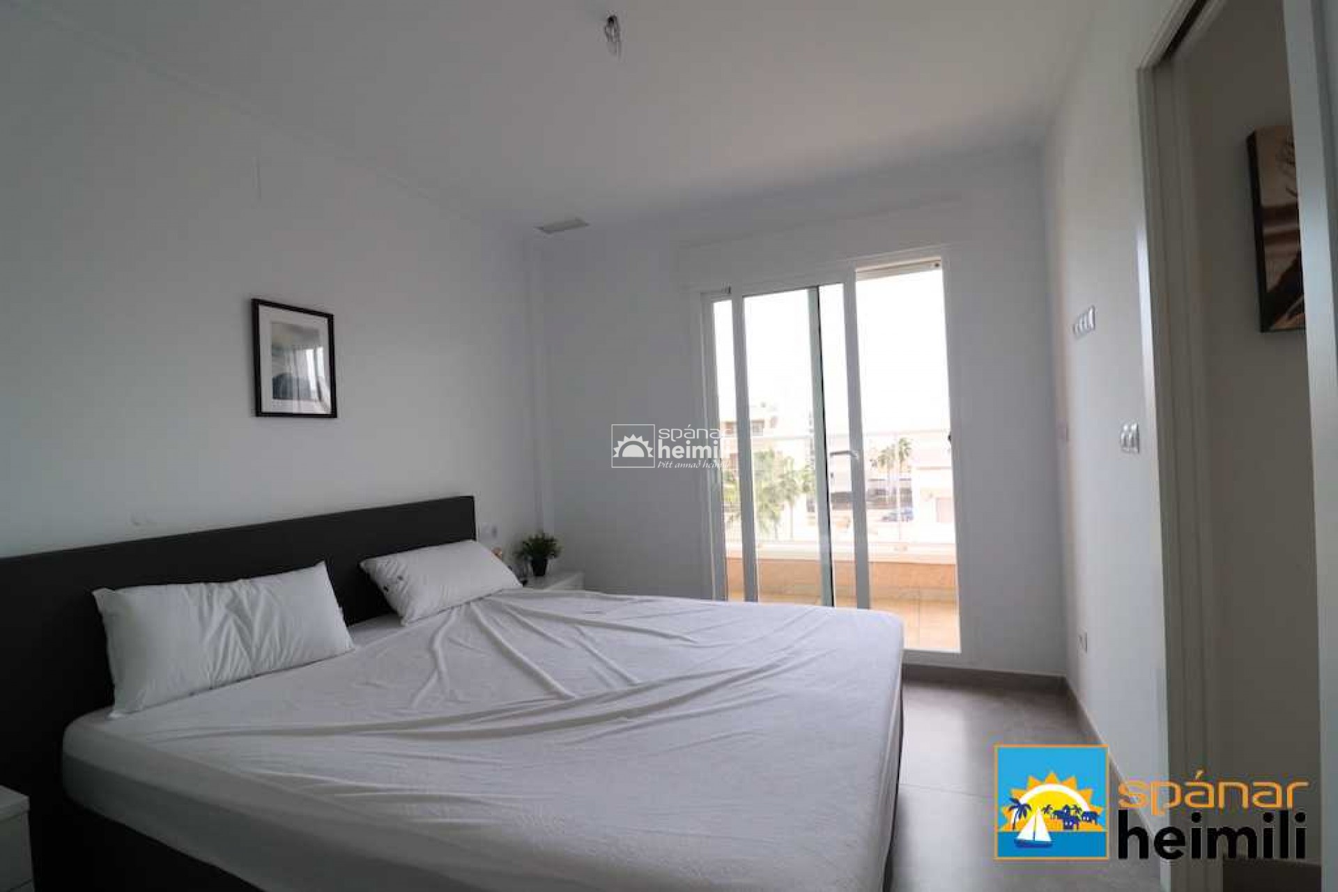 Resale - Apartment -
Villamartin