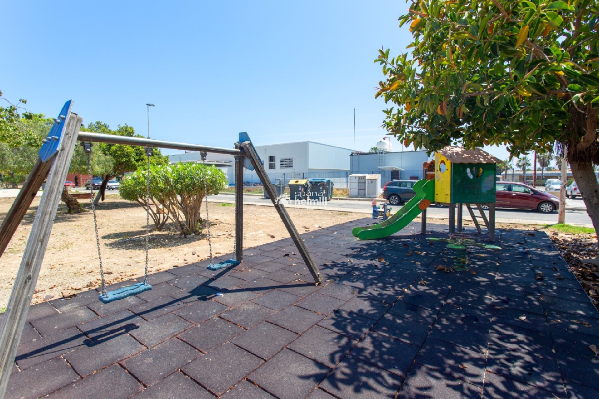 Resale - Bungalow -
Punta Prima