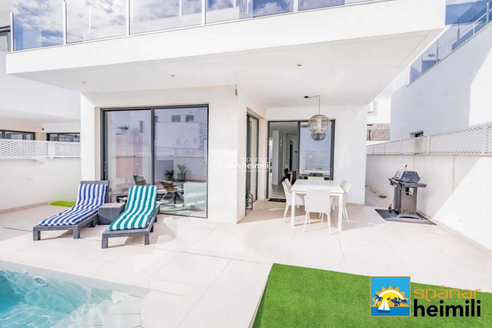 Resale -  -
Cabo Roig