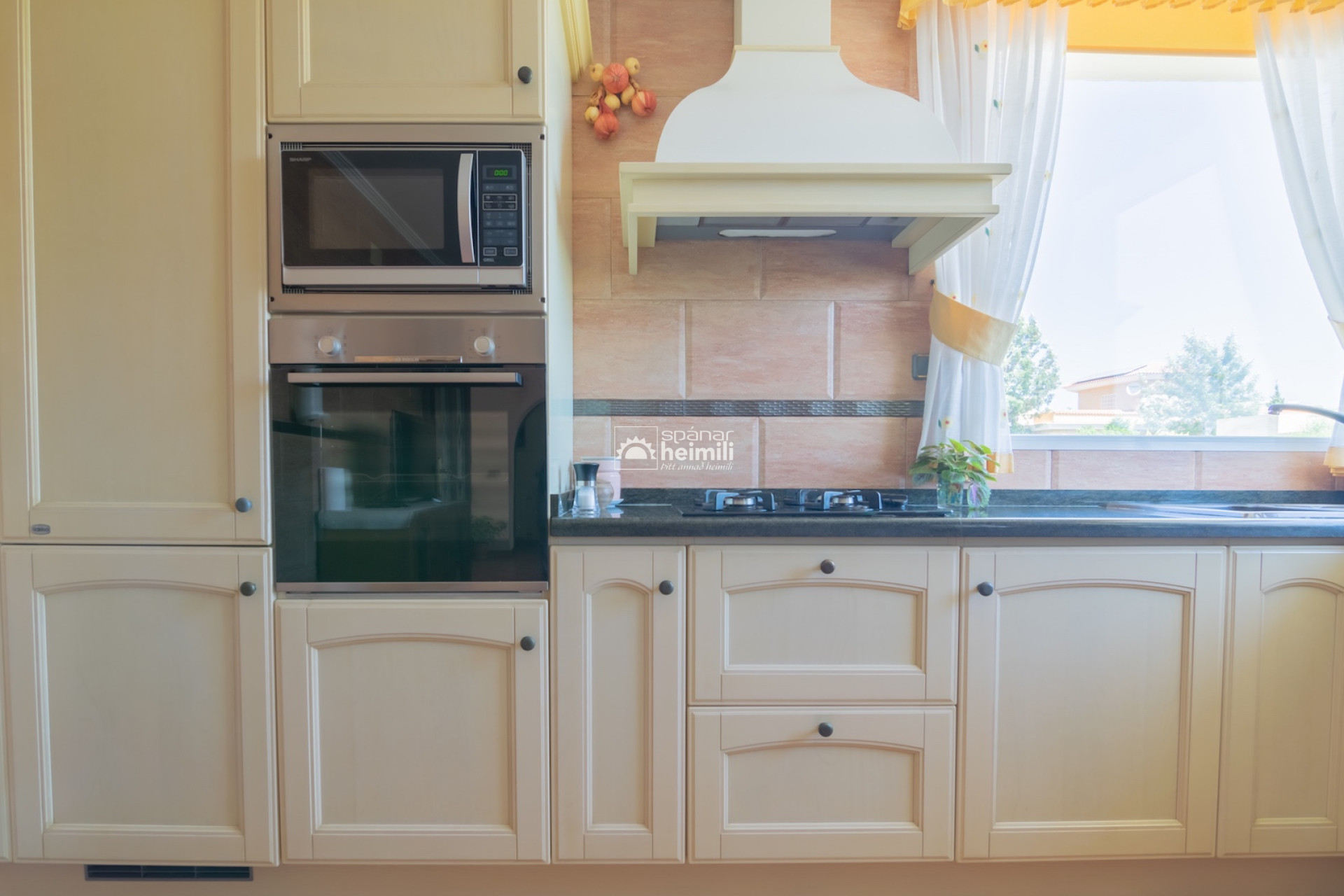 Resale - Detached house -
Albir, Alfaz / Altea - Alfaz del Pi