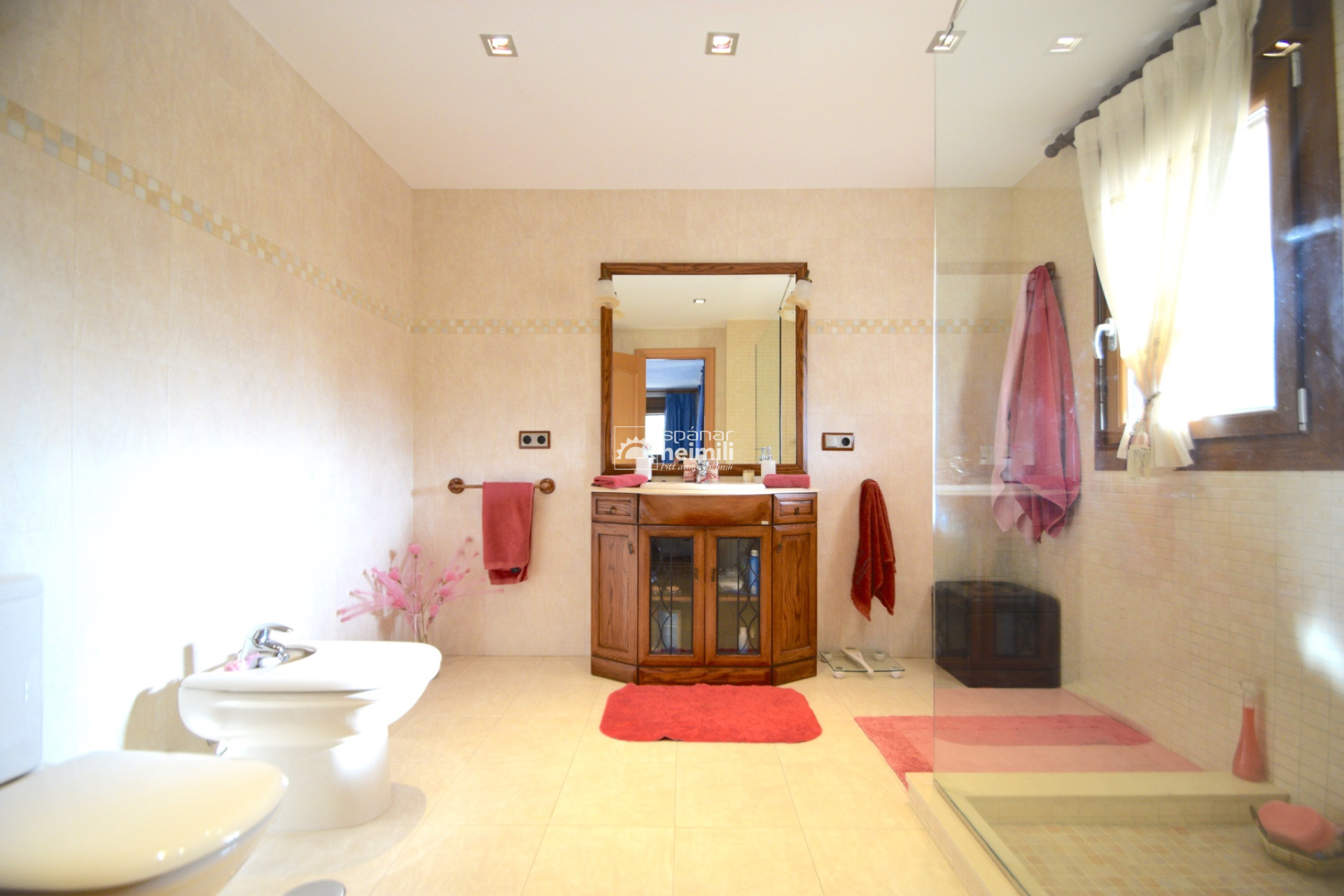 Resale - Detached house -
Benidorm