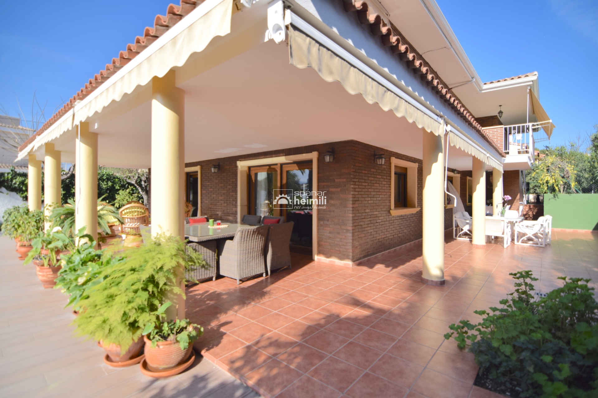 Resale - Detached house -
Benidorm