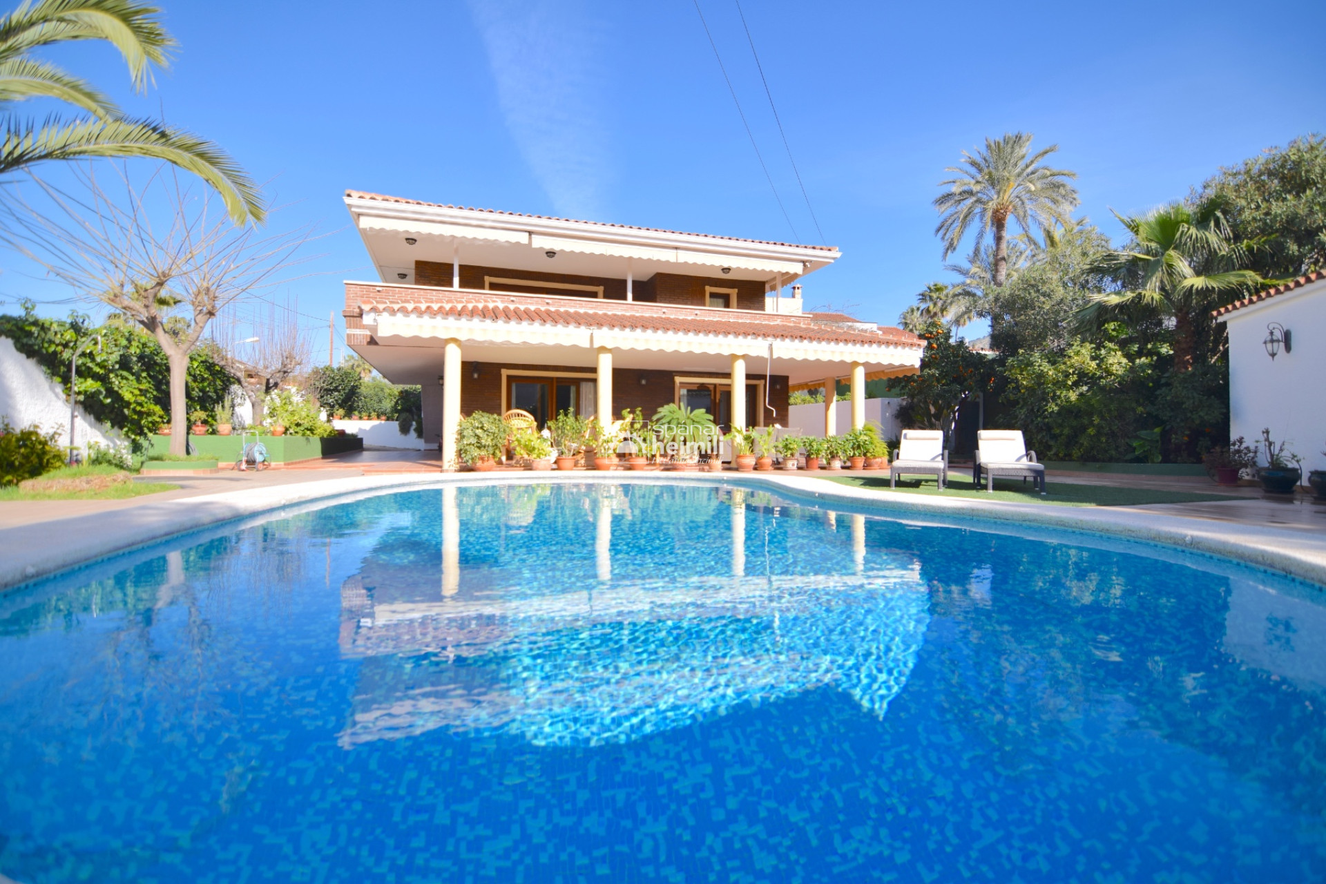 Resale - Detached house -
Benidorm