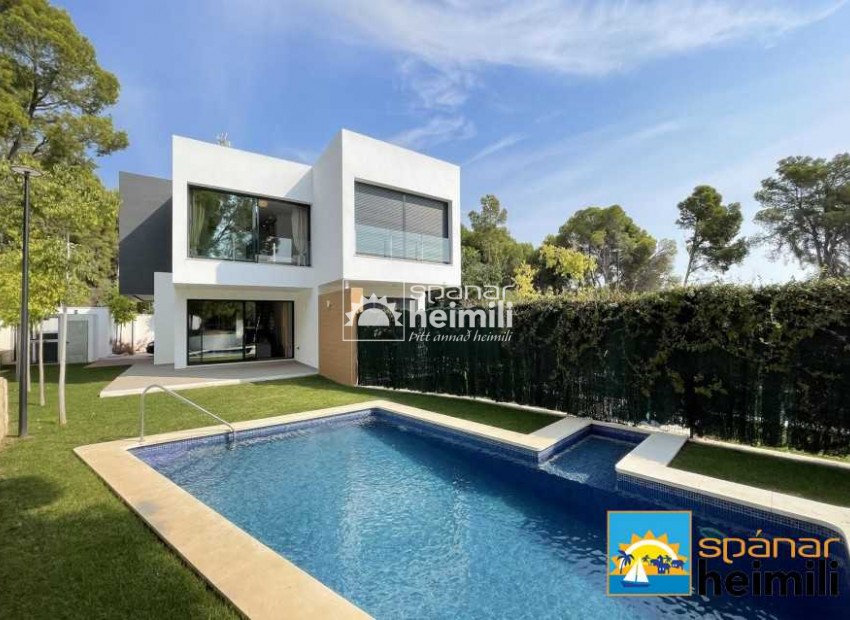 Resale - Detached house -
Benitachell - Cumbre del Sol