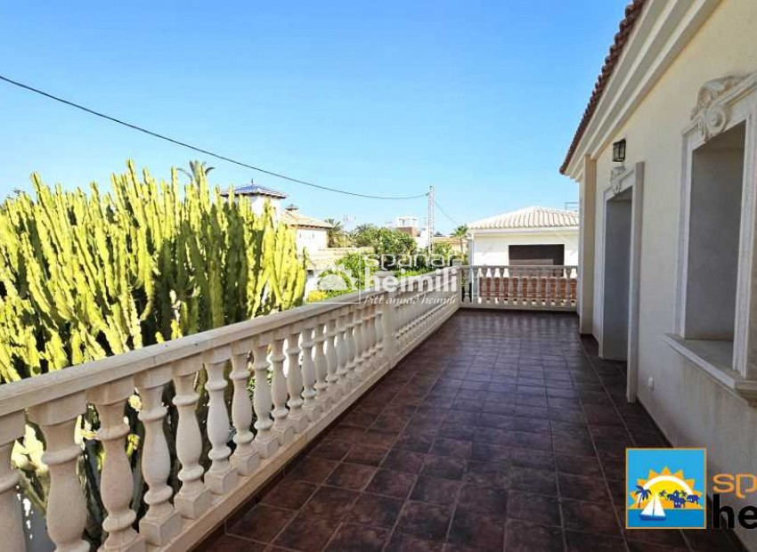 Resale - Detached house -
Cabo Roig