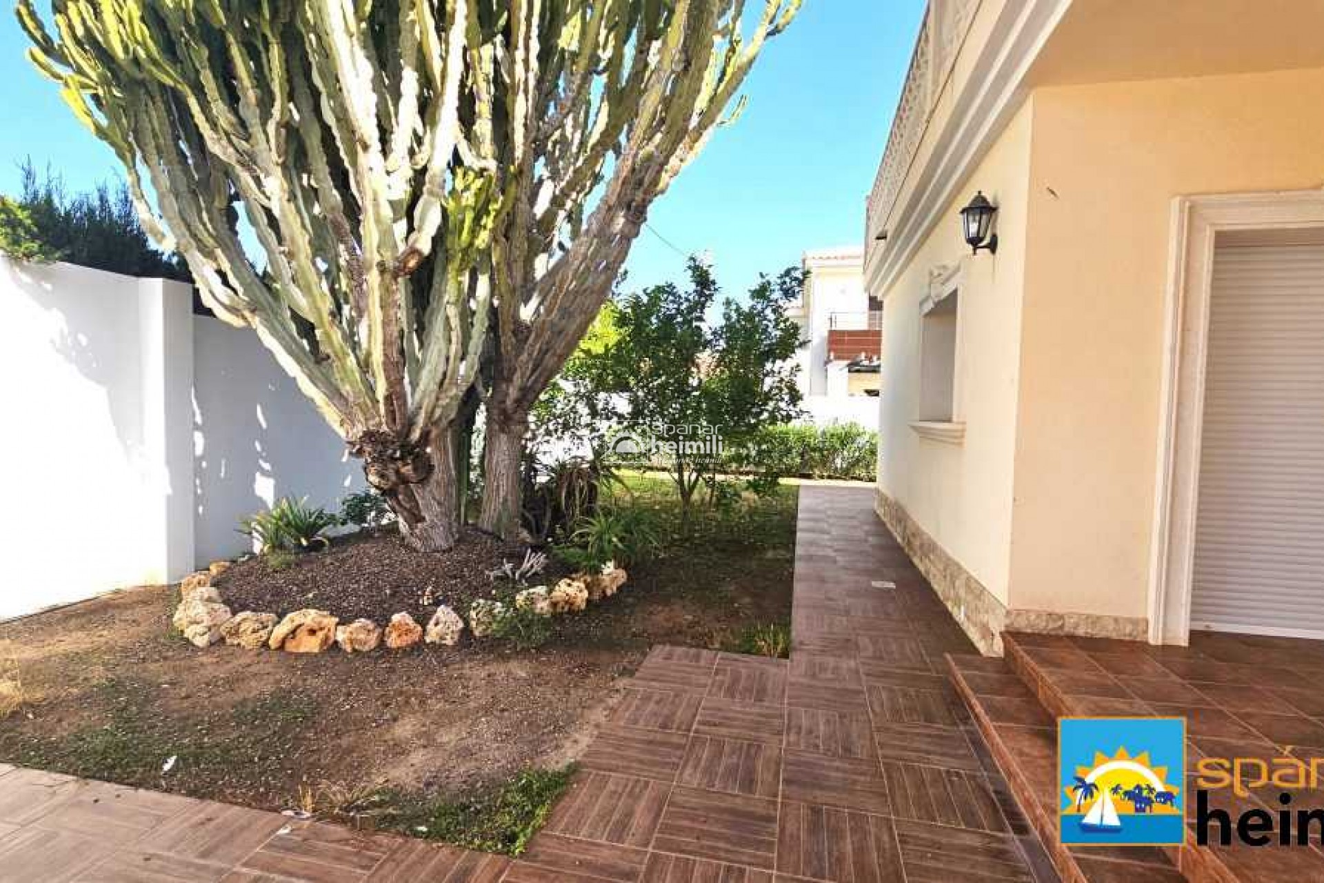 Resale - Detached house -
Cabo Roig