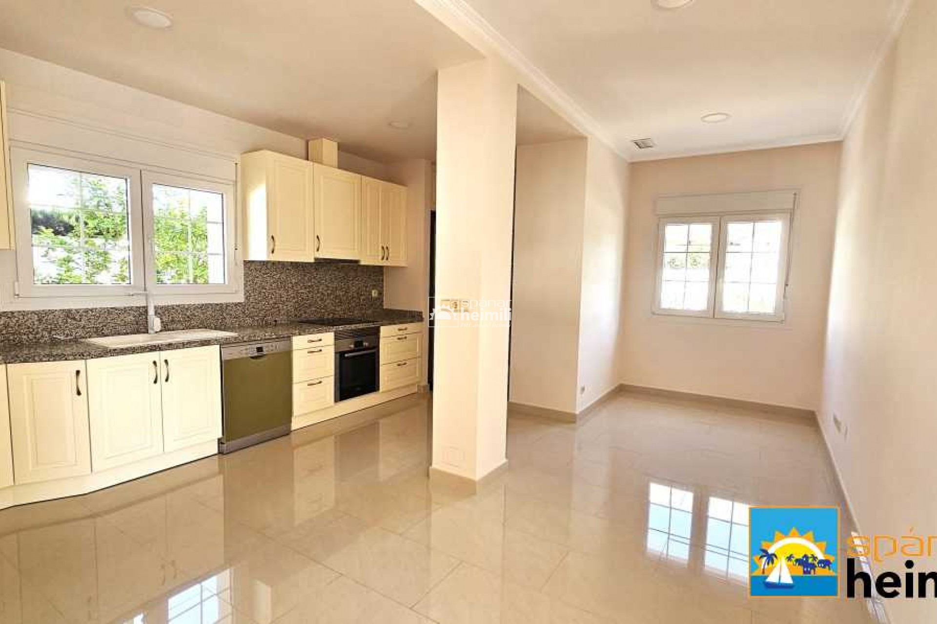 Resale - Detached house -
Cabo Roig