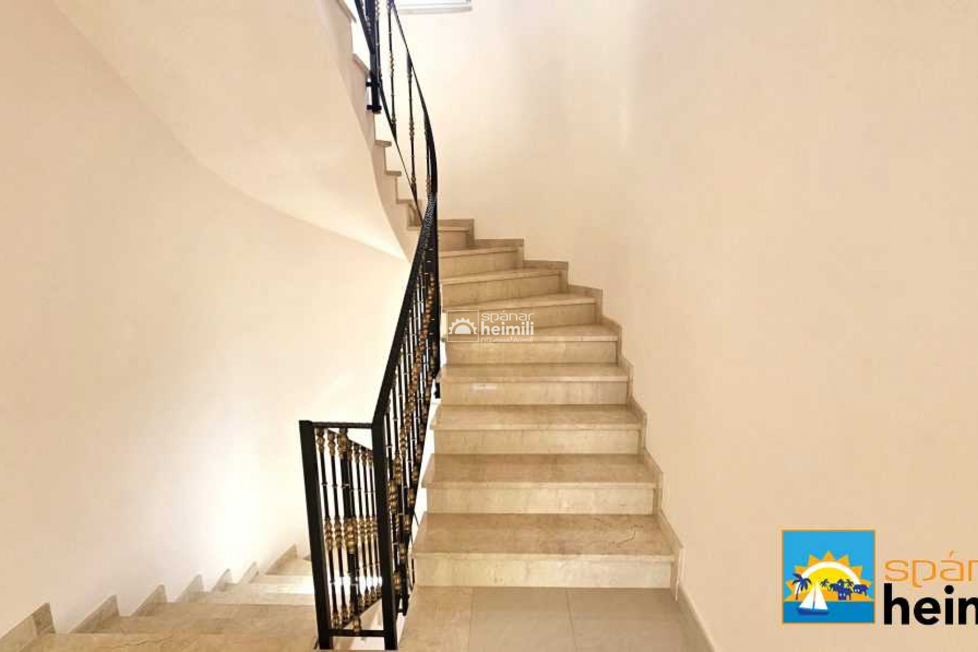 Resale - Detached house -
Cabo Roig