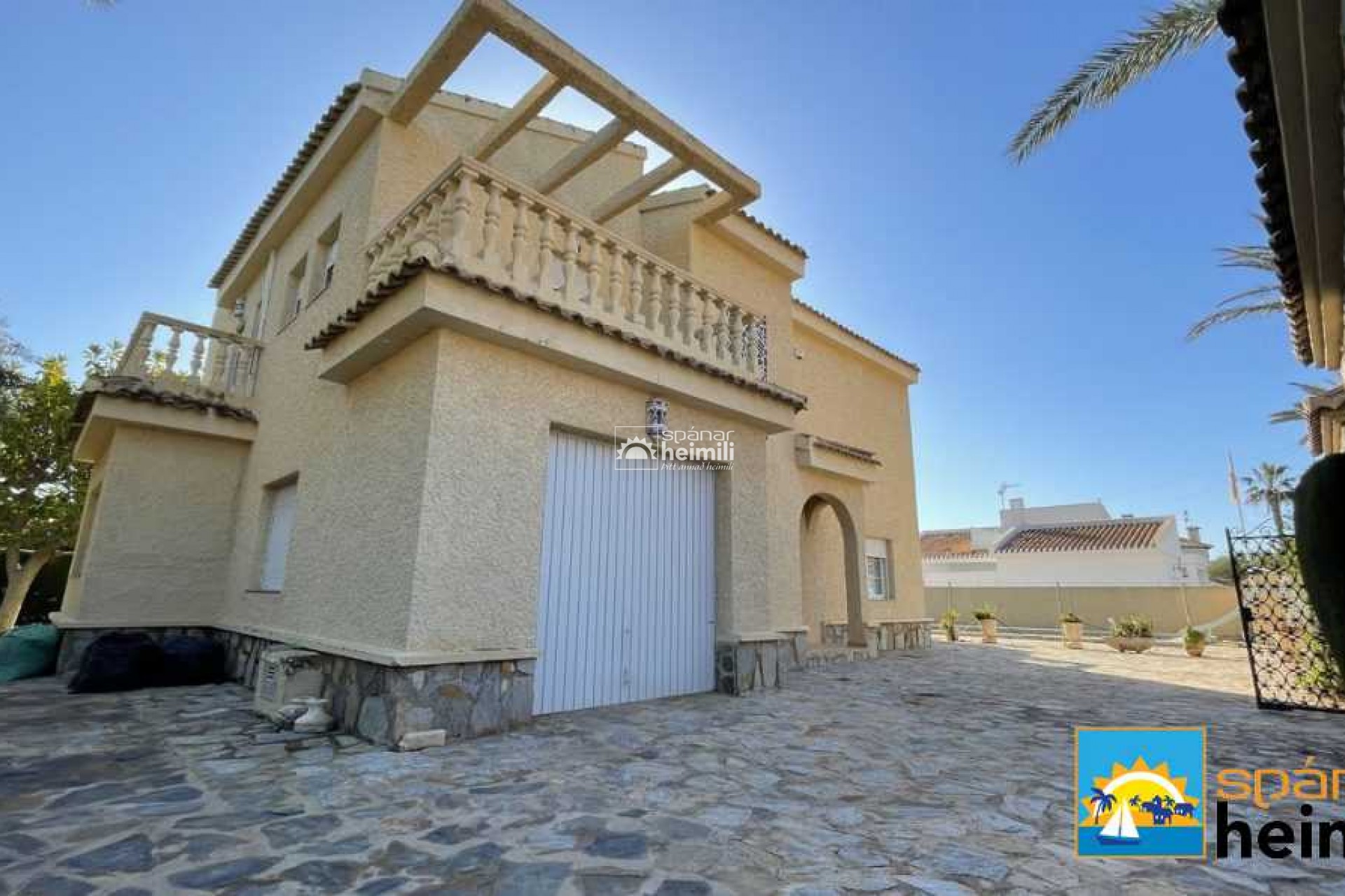 Resale - Detached house -
Cabo Roig