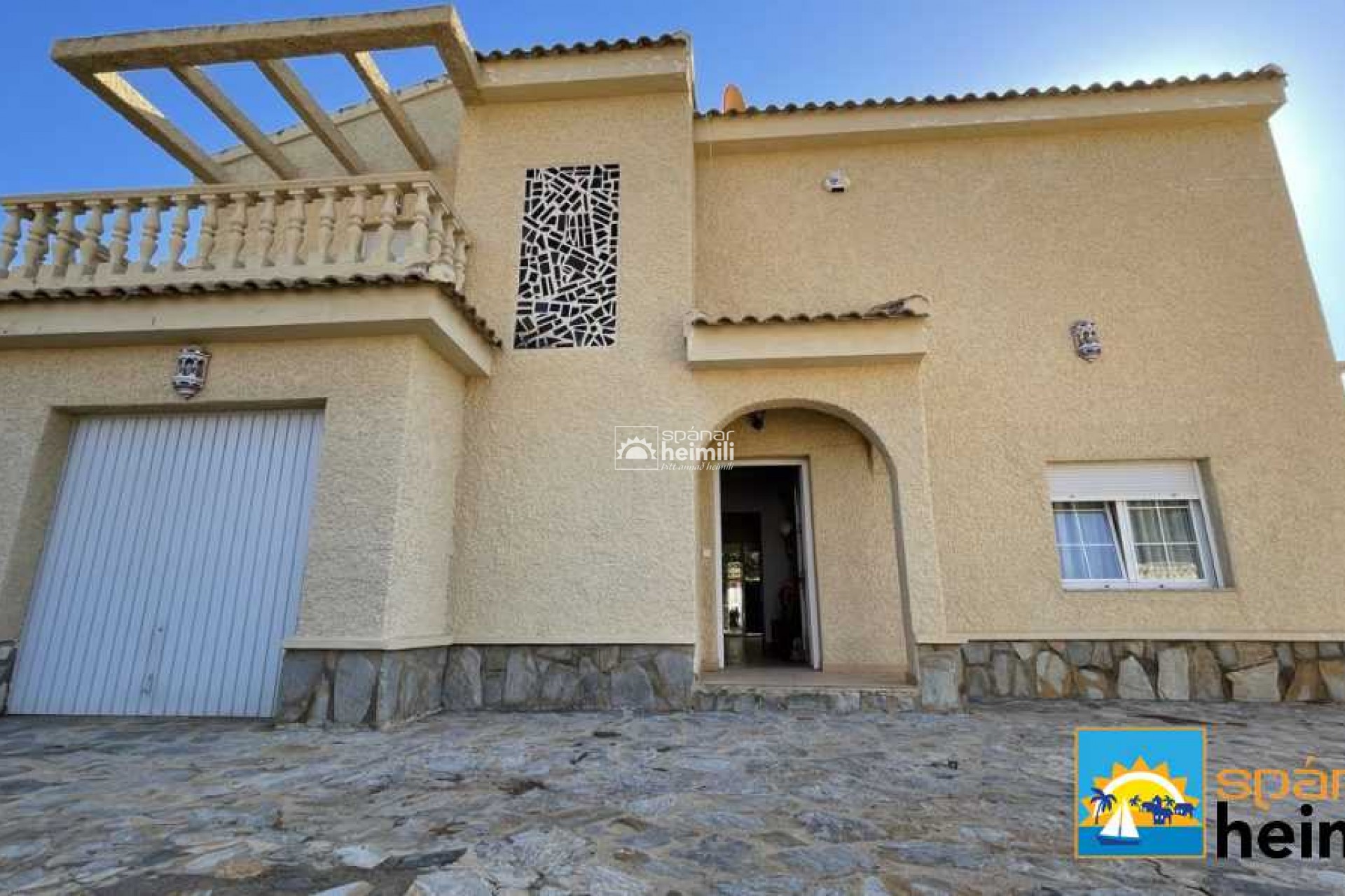 Resale - Detached house -
Cabo Roig