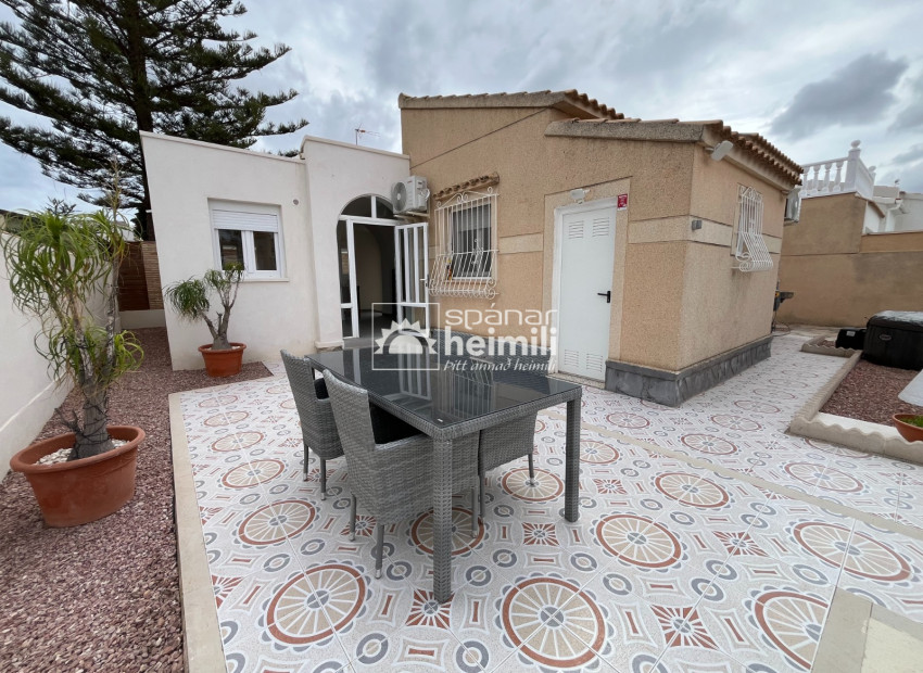 Resale - Detached house -
La Zenia