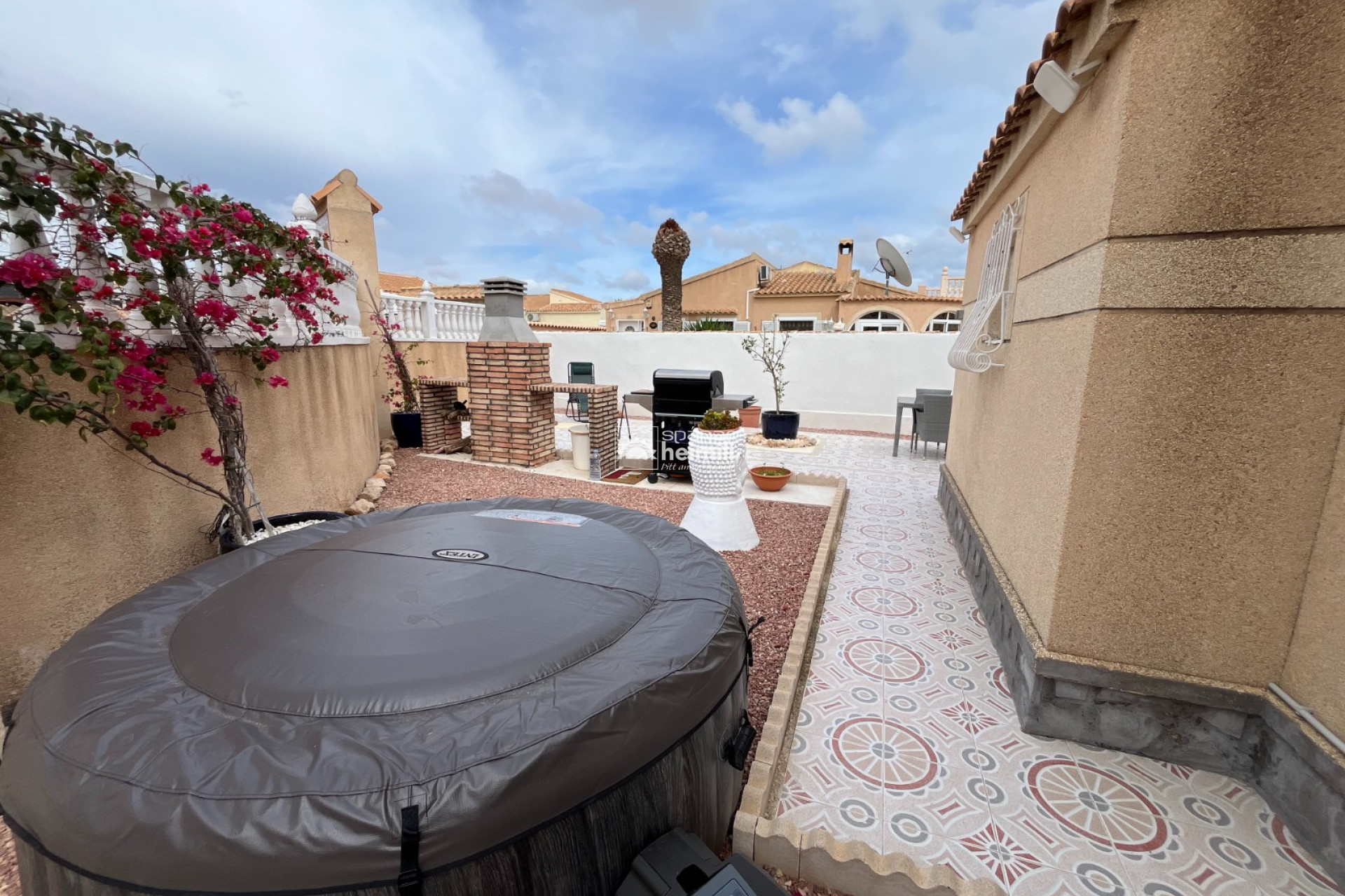 Resale - Detached house -
La Zenia