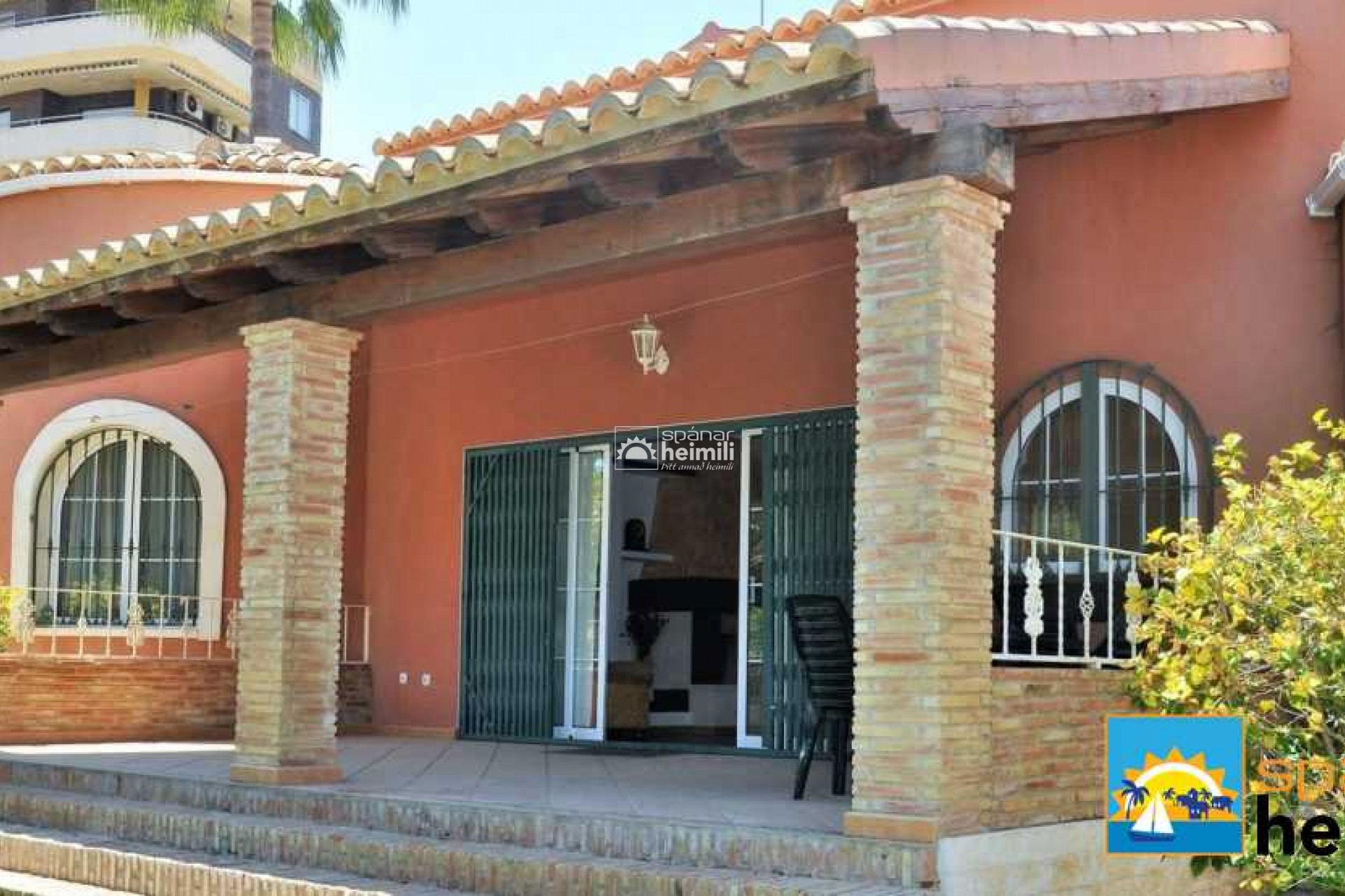 Resale - Detached house -
La Zenia