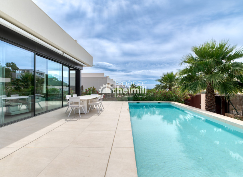 Resale - Detached house -
Las Colinas