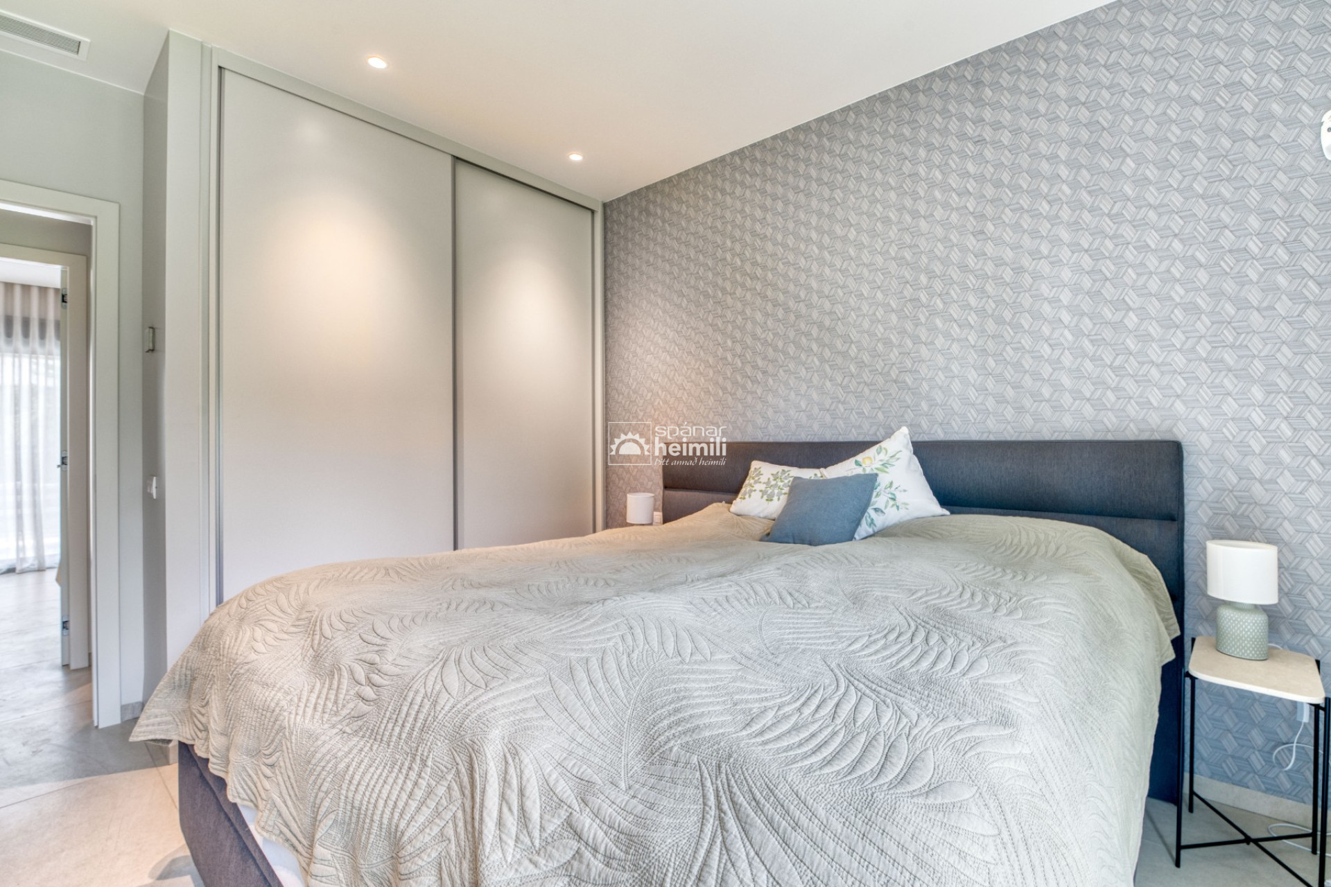 Resale - Detached house -
Las Colinas