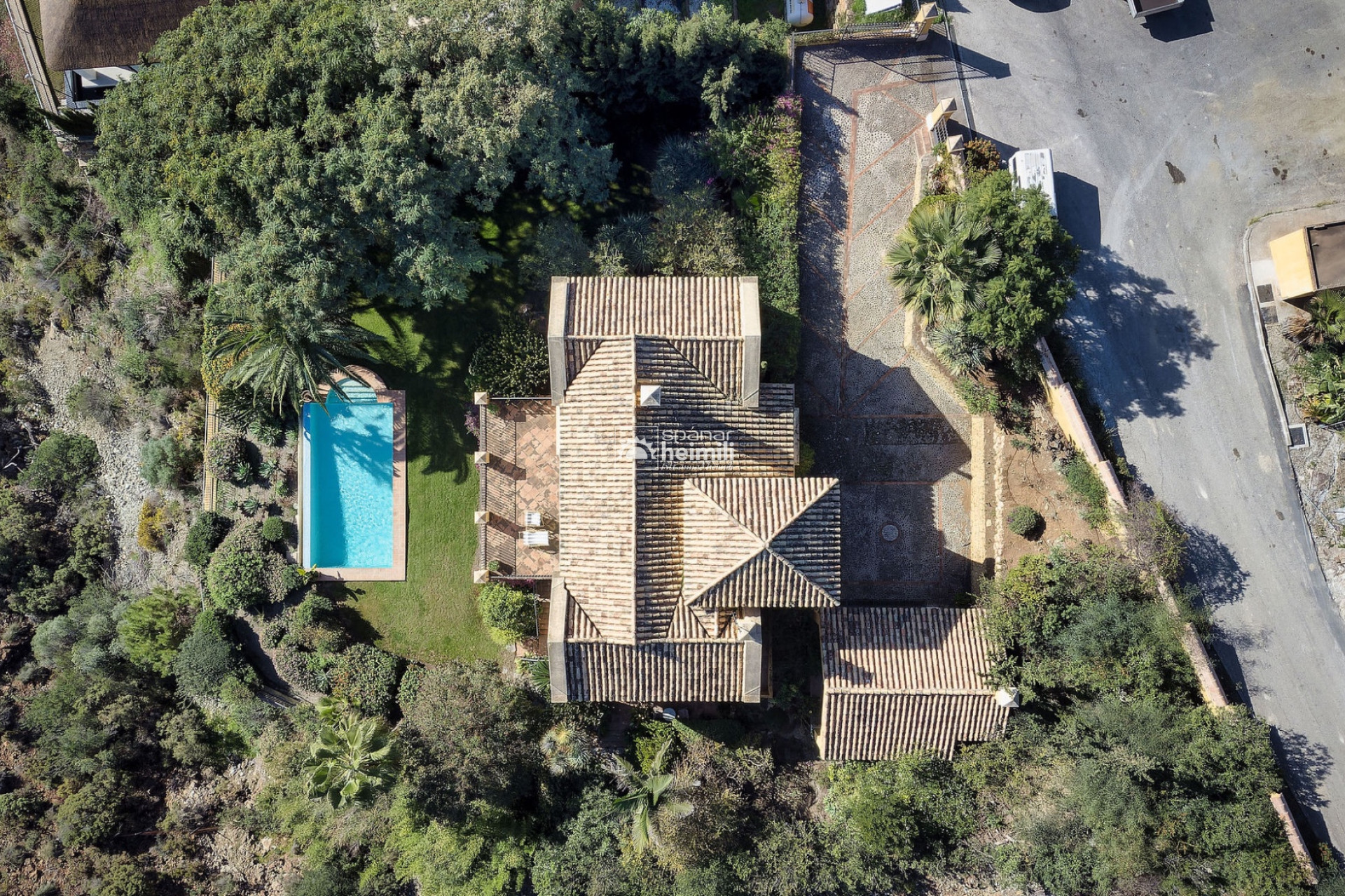 Resale - Detached house -
Malaga - Marbella