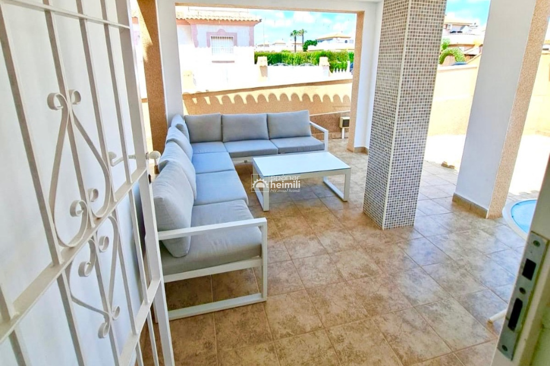 Resale - Detached house -
Orihuela Costa - Playa Flamenca