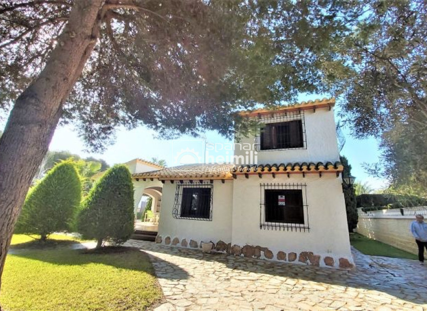 Resale - Detached house -
Punta Prima