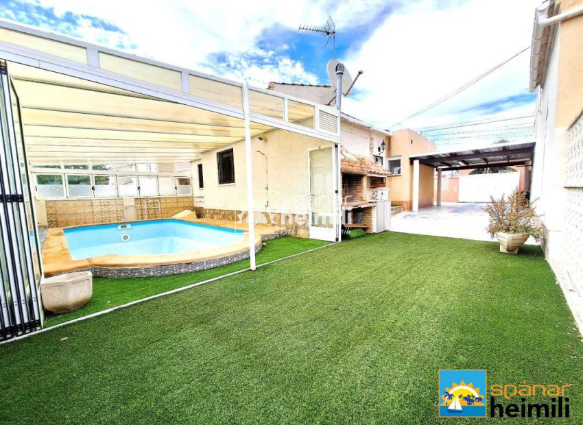 Resale - Detached house -
Torrevieja